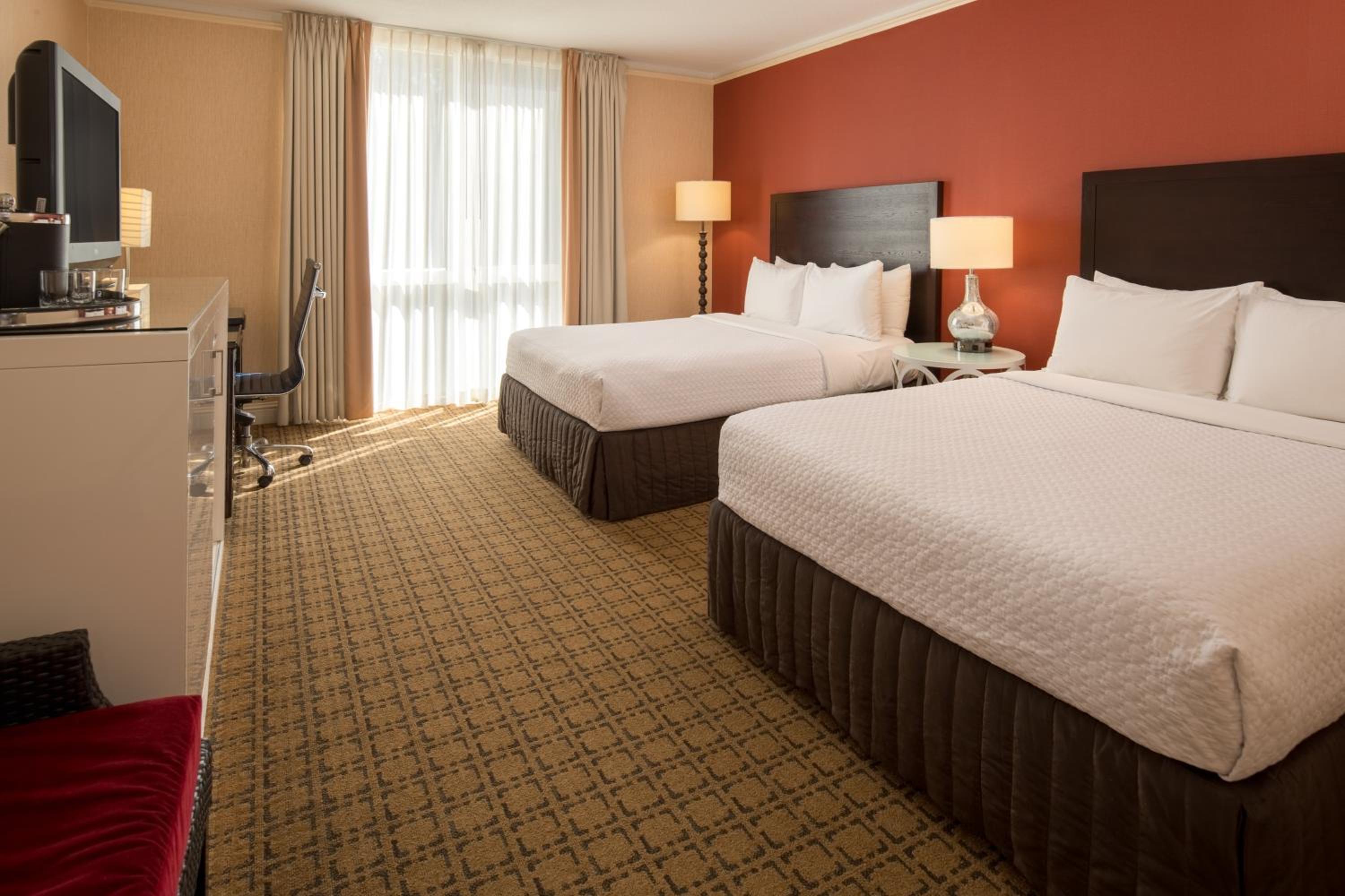 Standard Room with Two Queen Beds