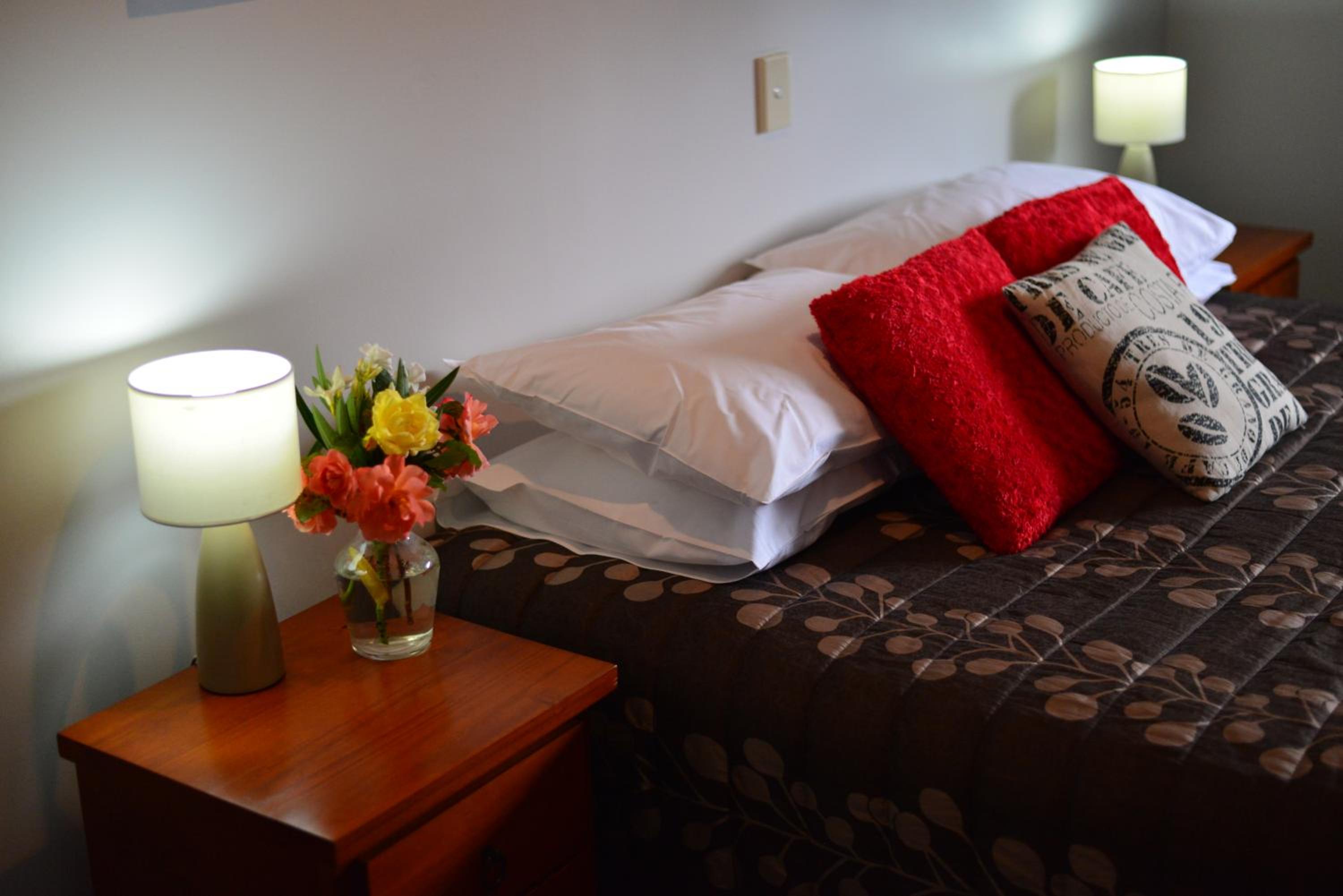 Three-Bedroom Apartment - Photo 7