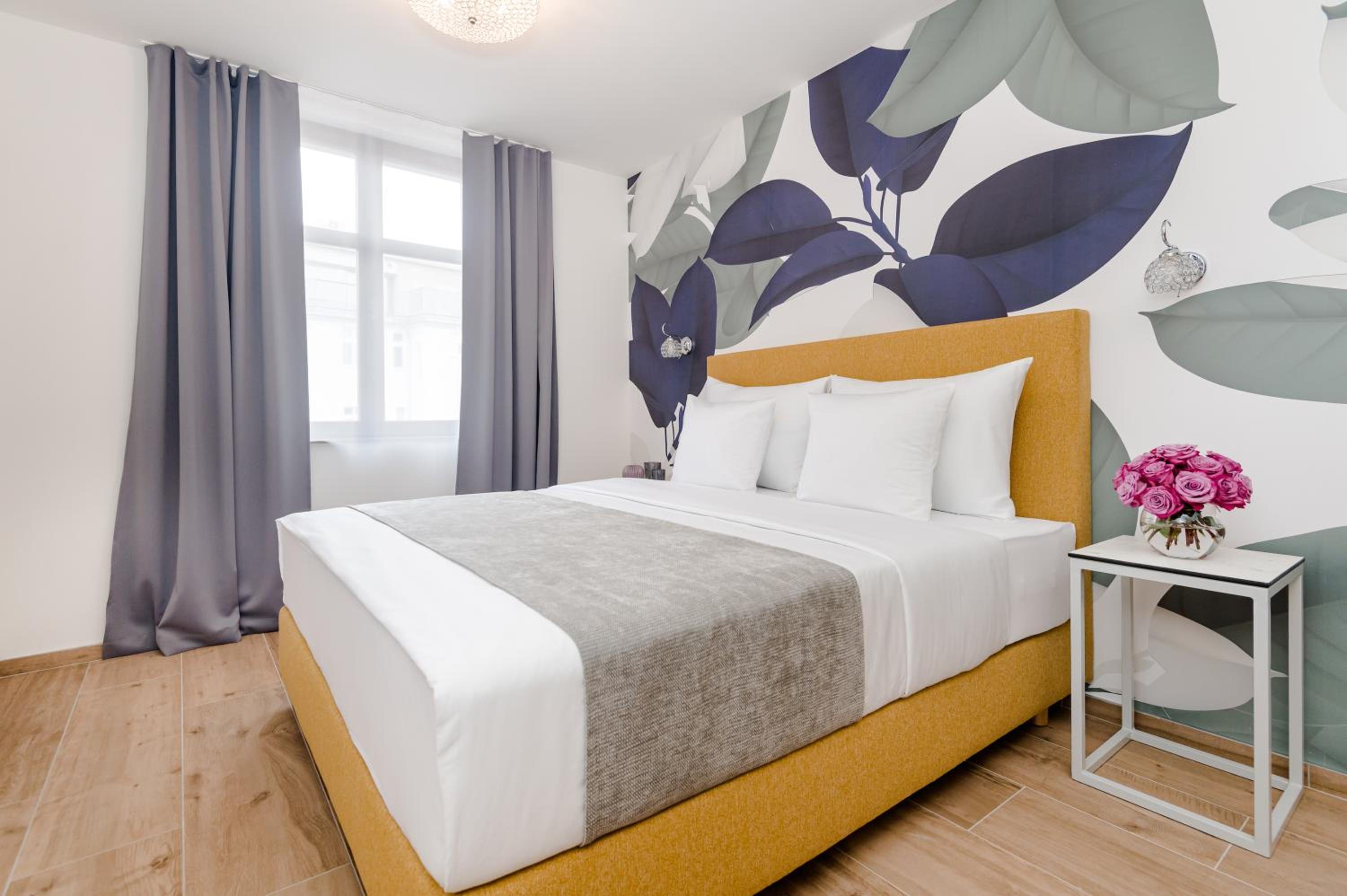 Executive Three Room Apartment