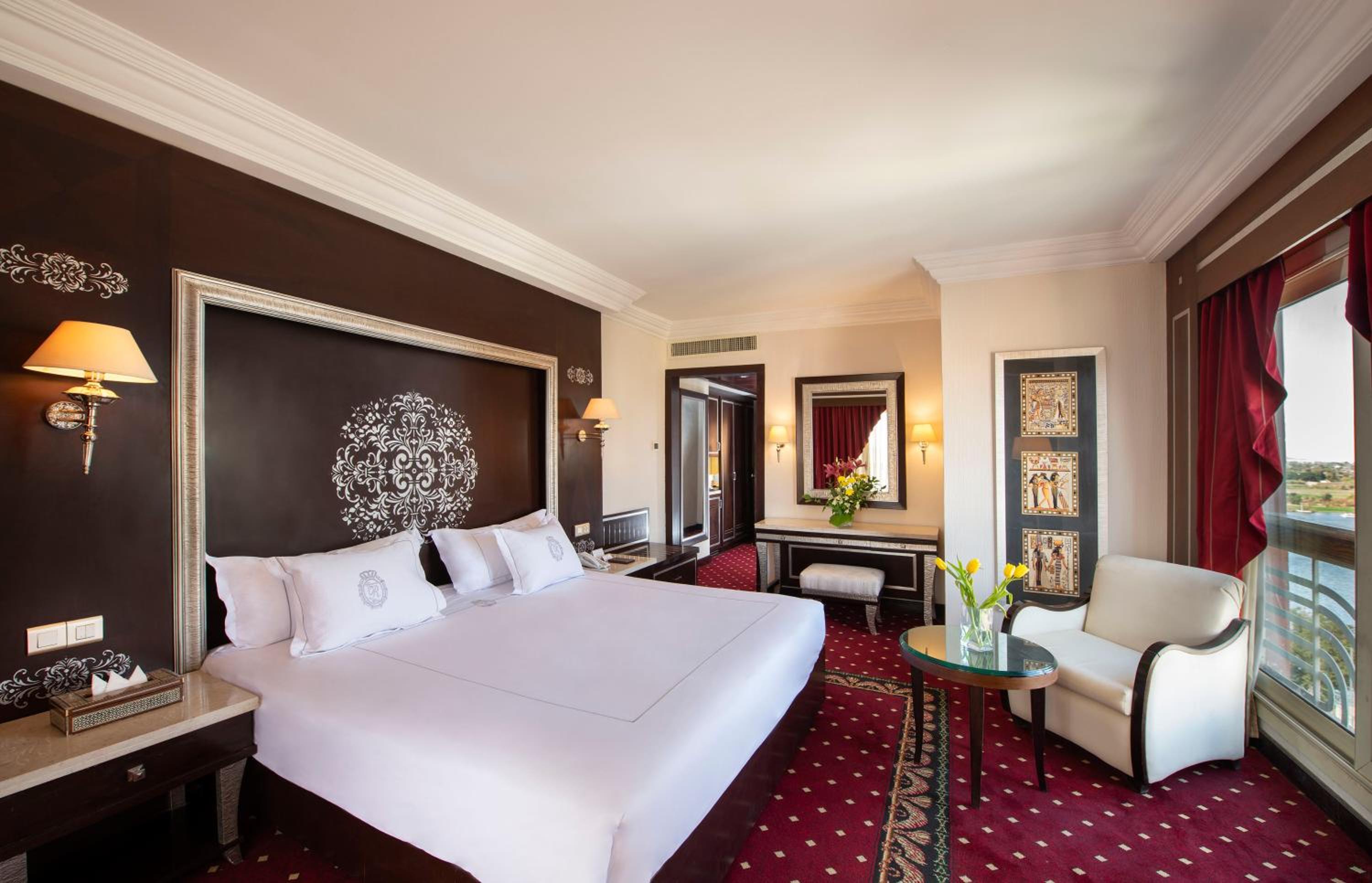 Diplomatic Suite City Side Nile View