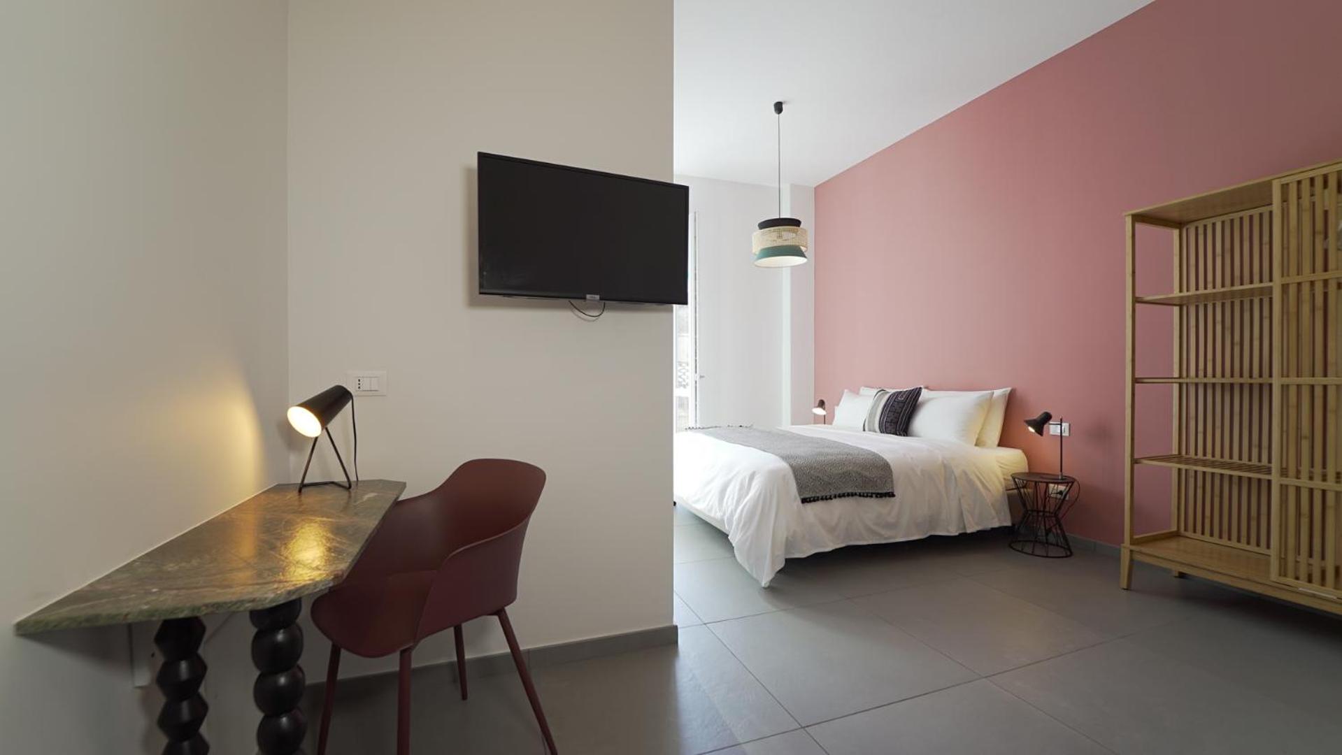 Superior King Room - Photo 1
