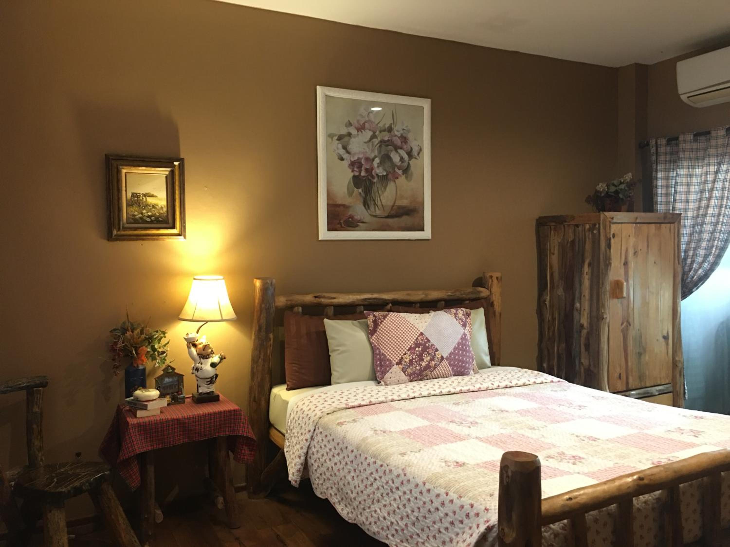 Small Double Room photo 1
