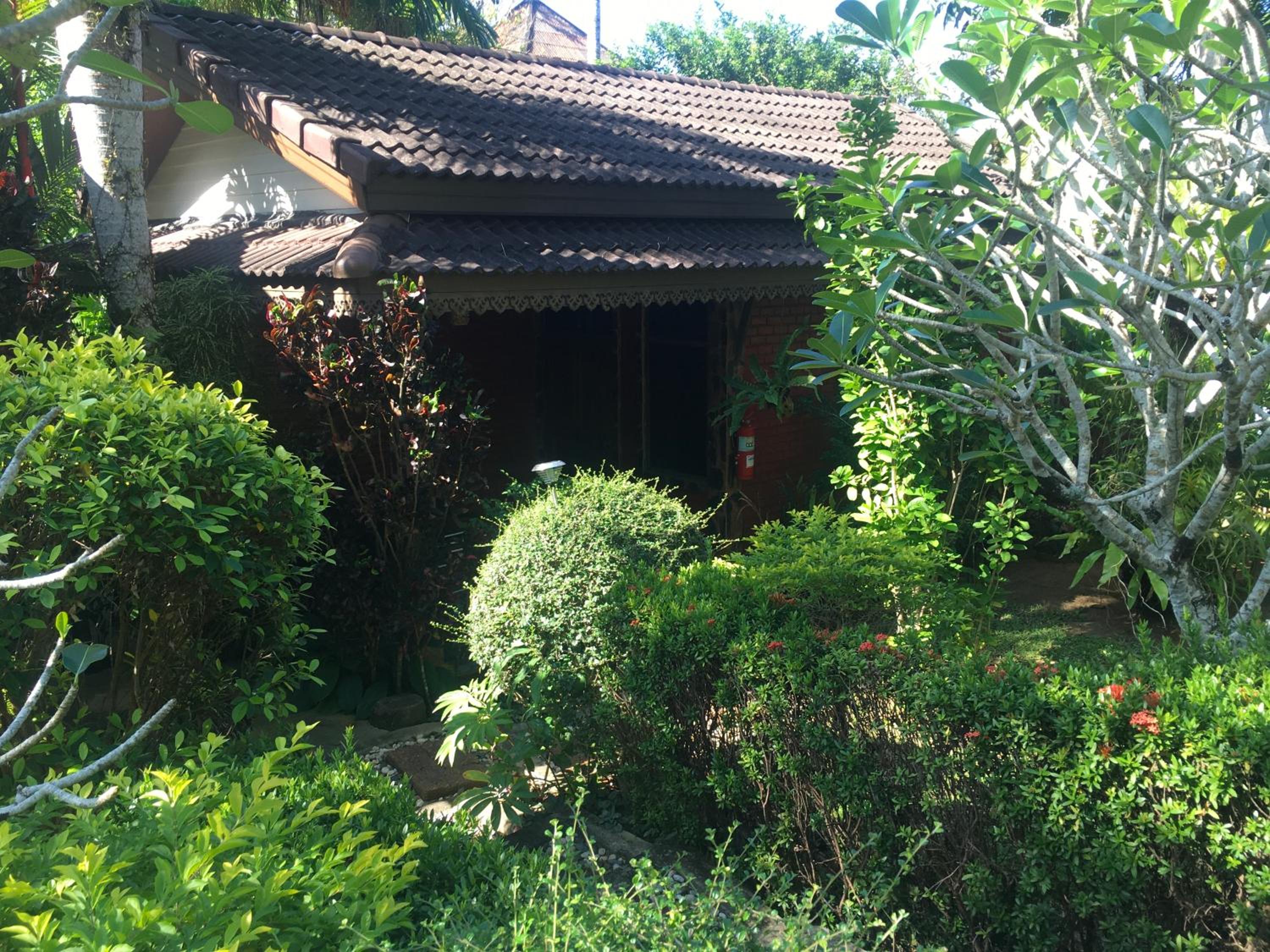 Bungalow with Patio photo 2