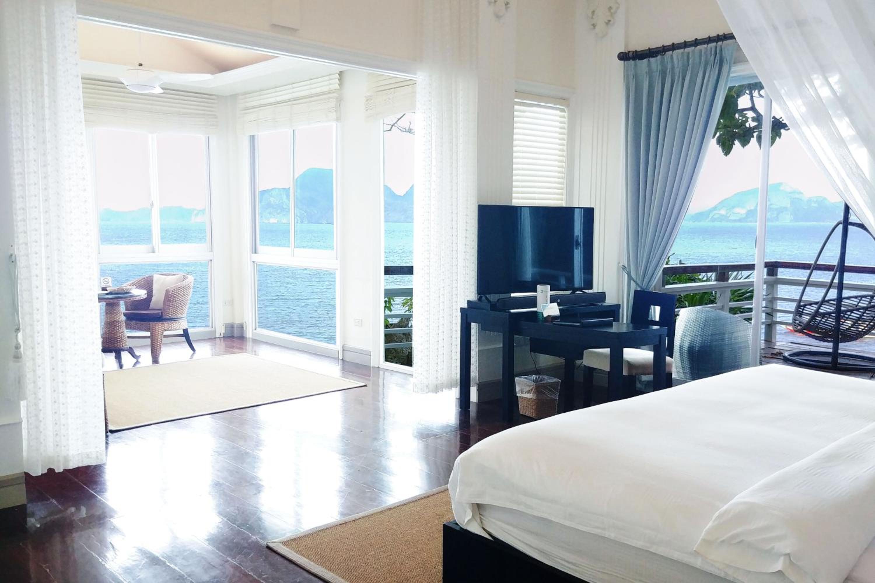 VIP Villa with Panoramic Ocean View photo 1
