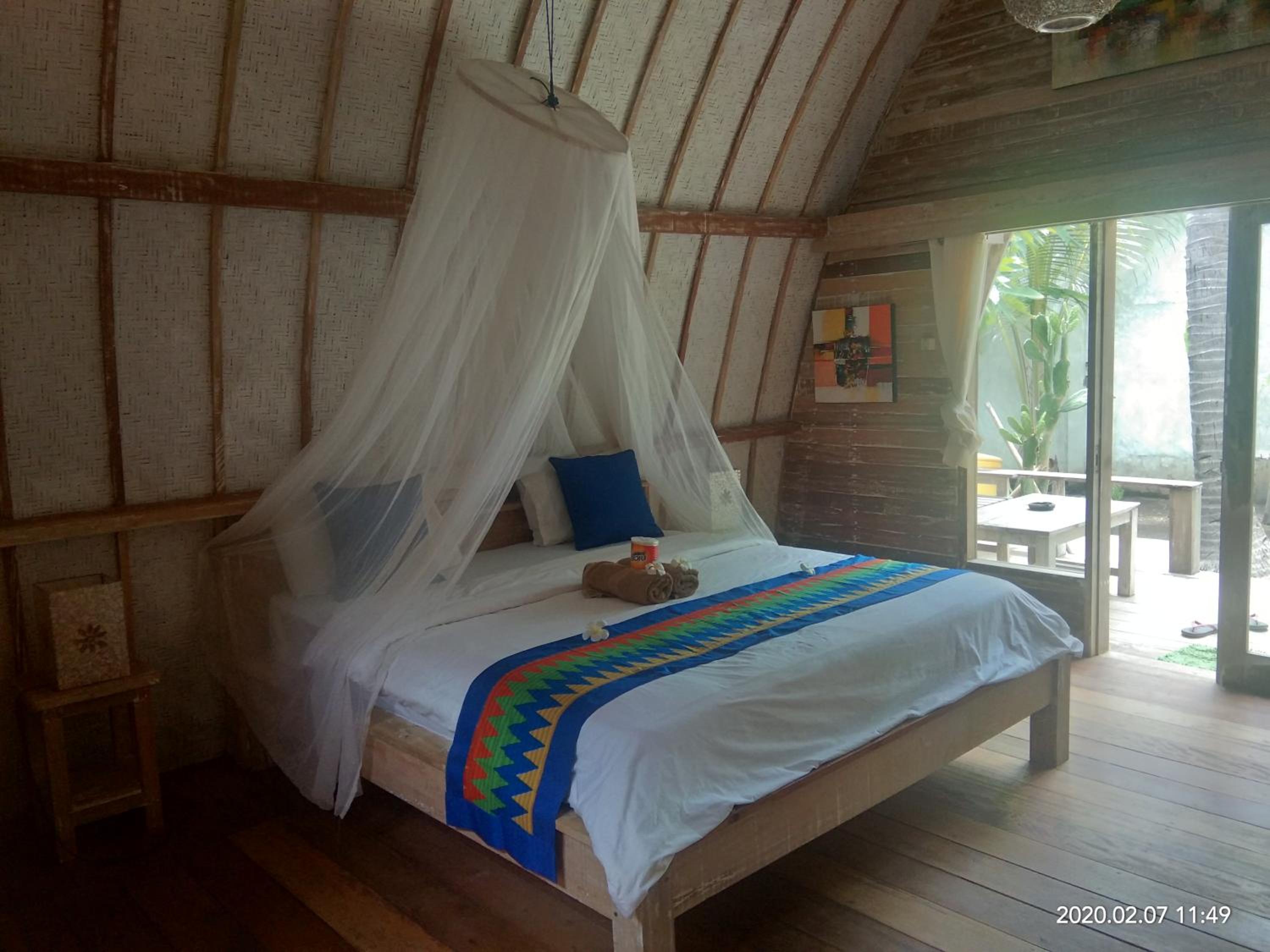 Wooden Bungalow photo 1