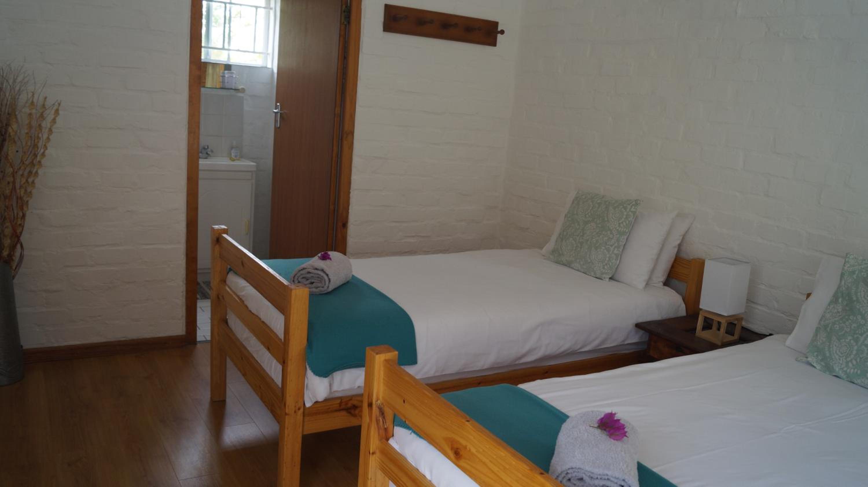 Two-Bedroom House photo 3