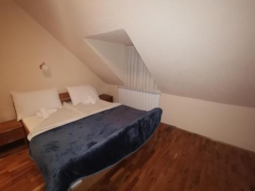 Basic Double Room - Photo 1