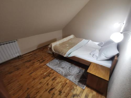 Basic Double Room - Photo 5