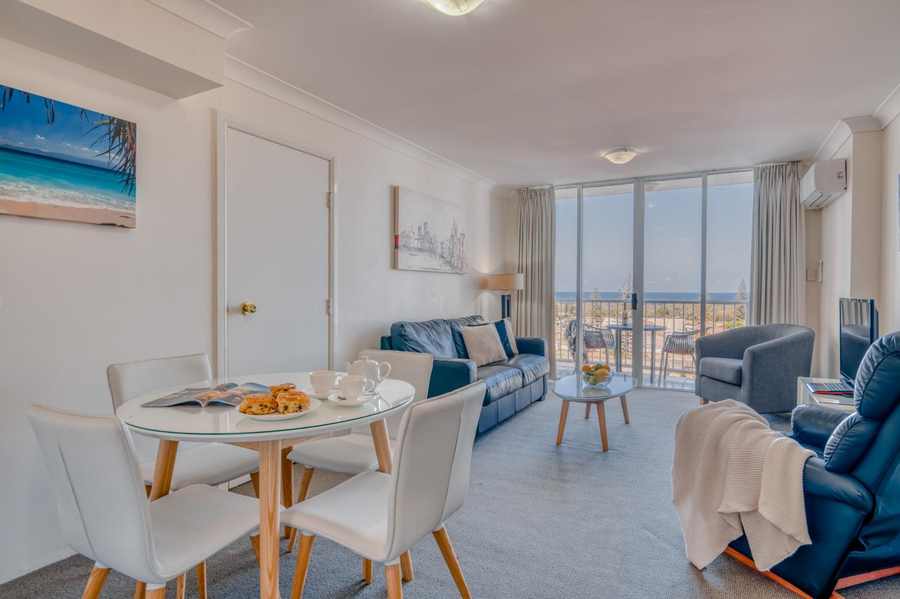 Superior One-Bedroom Apartment with Ocean View - Photo 1