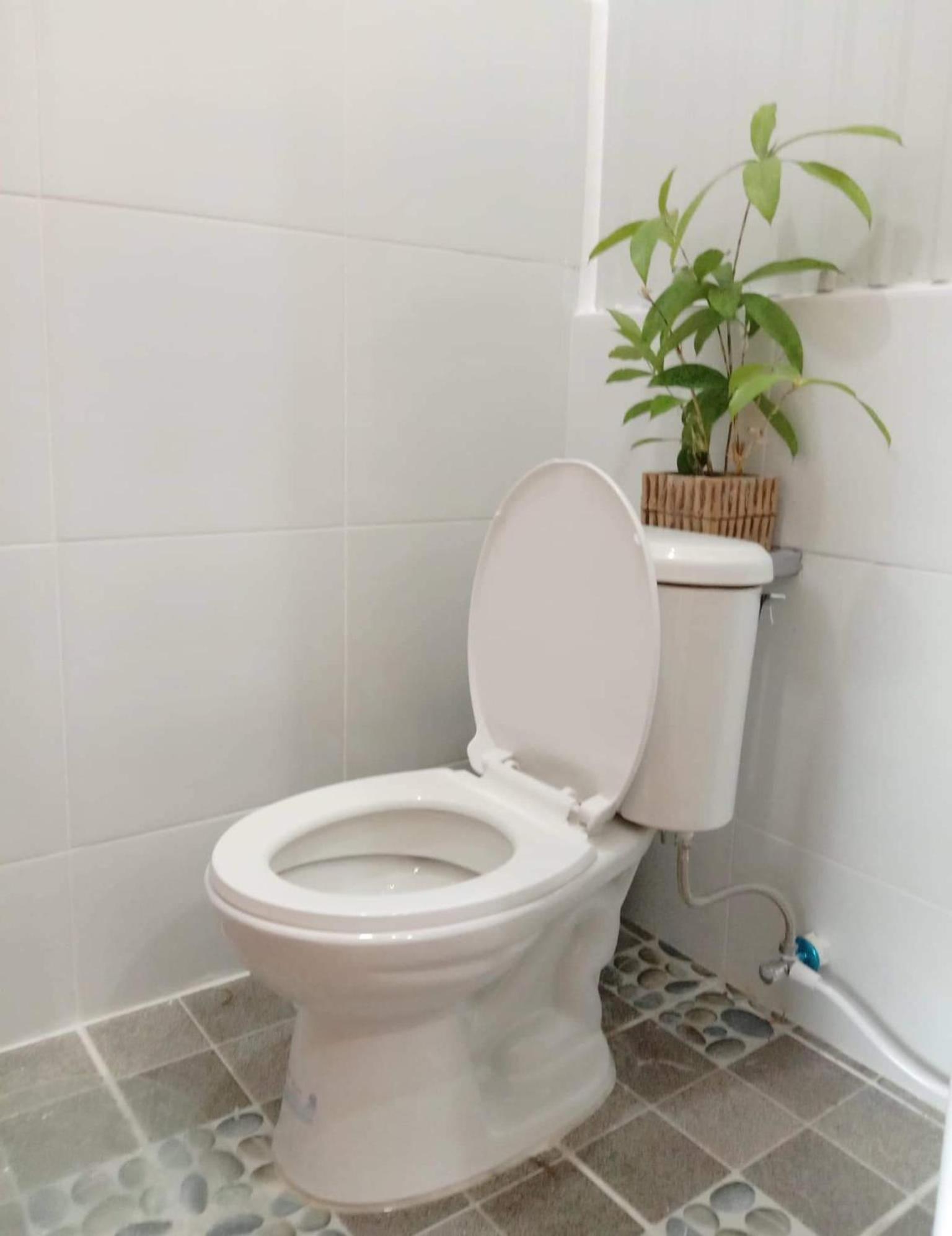 Double or Twin Room with Private Bathroom photo 2