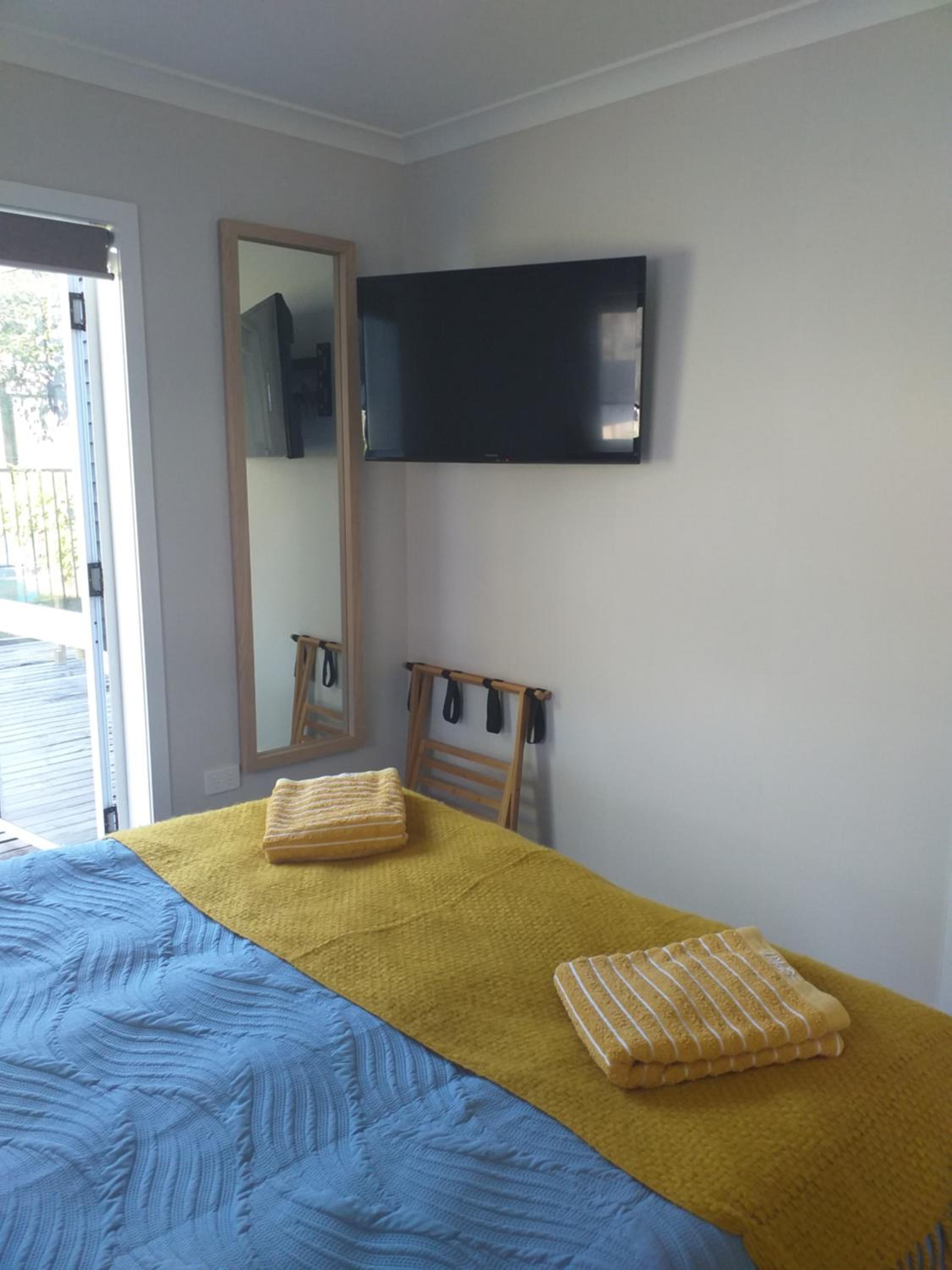 Studio Apartment - Photo 5
