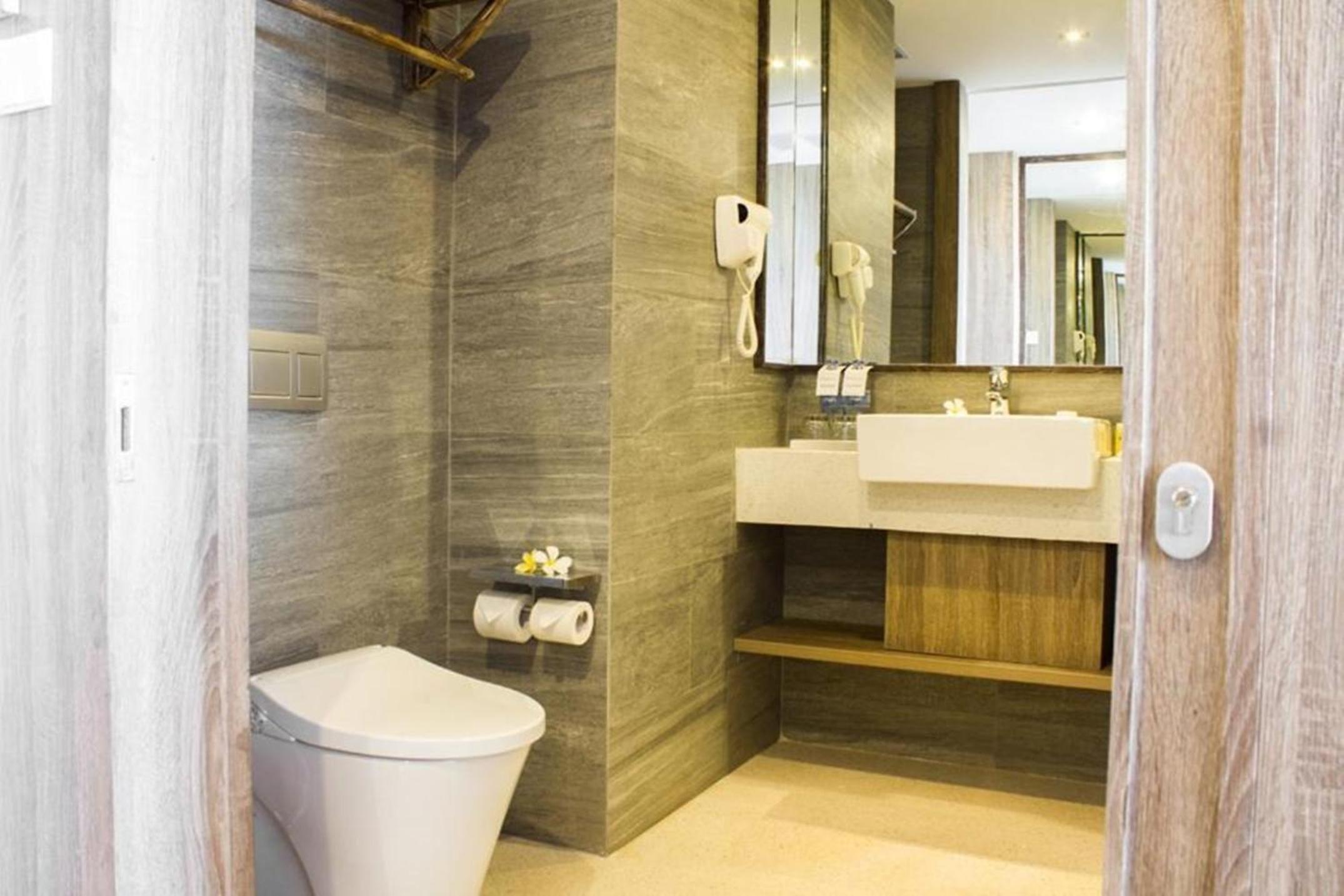Special Offer Golf Package at Deluxe King Room photo 3