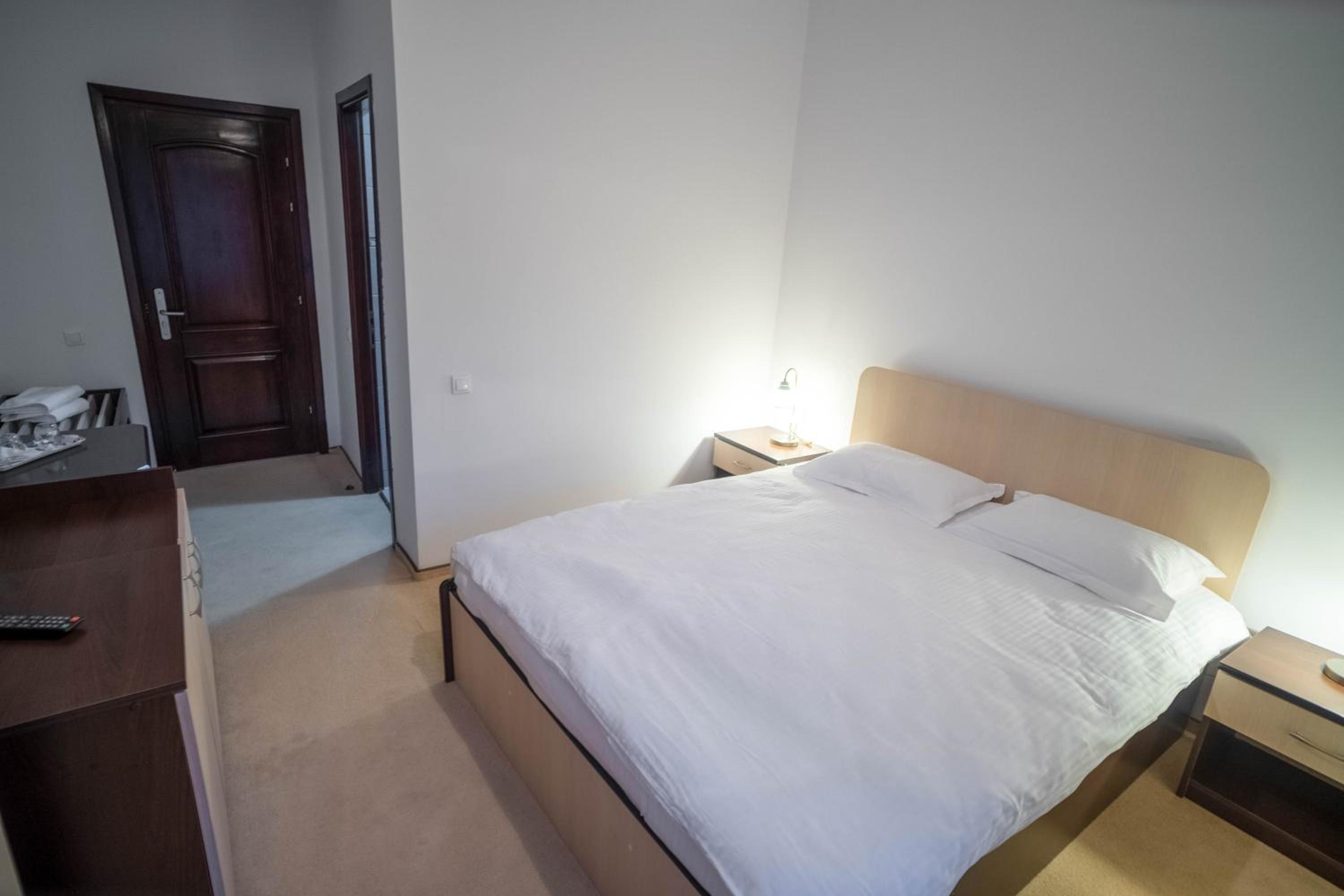Twin Room with Mountain View - Photo 4