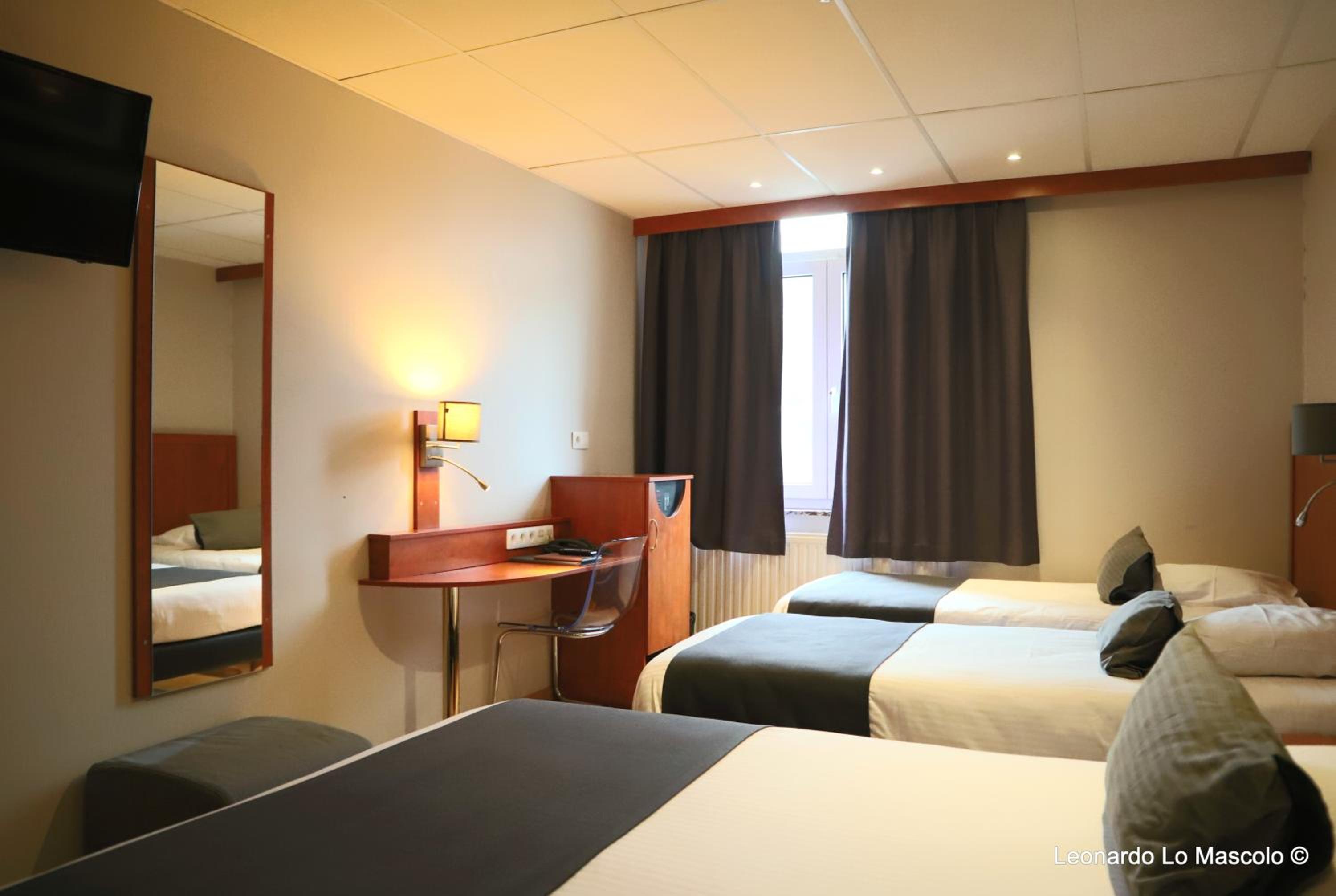 Standard Quadruple Room photo 1