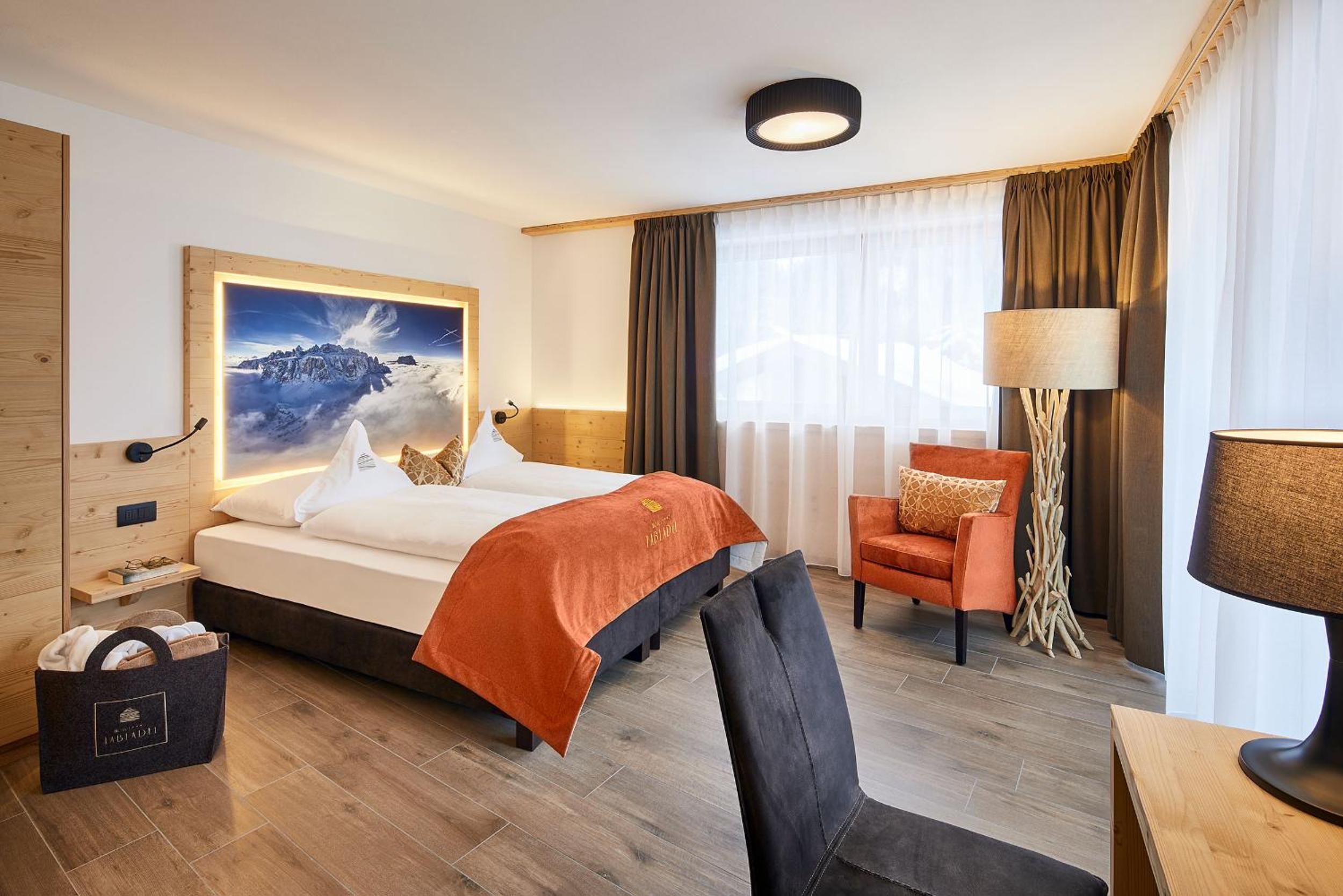 Deluxe Double or Twin Room photo 1