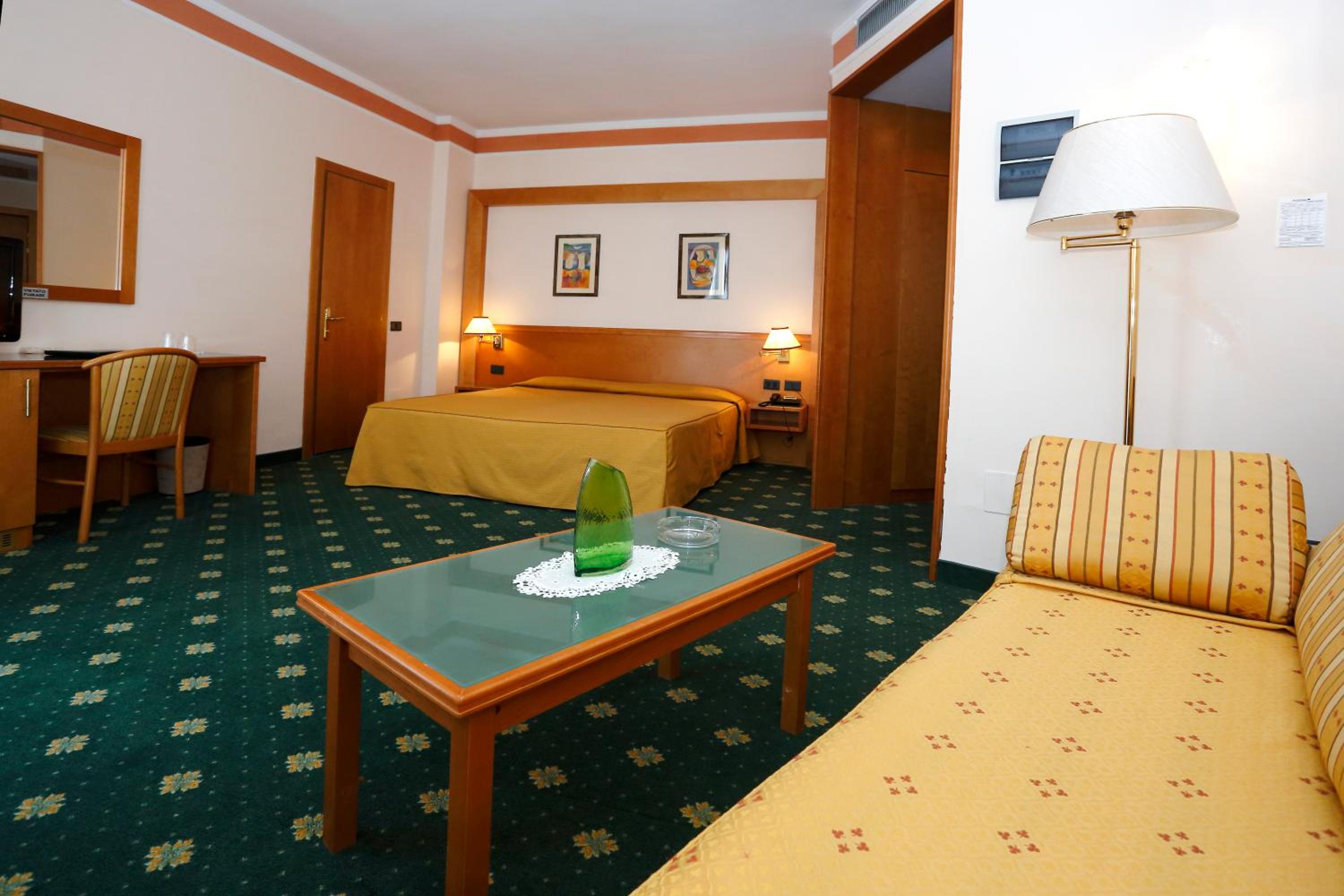 Quadruple Room photo 1
