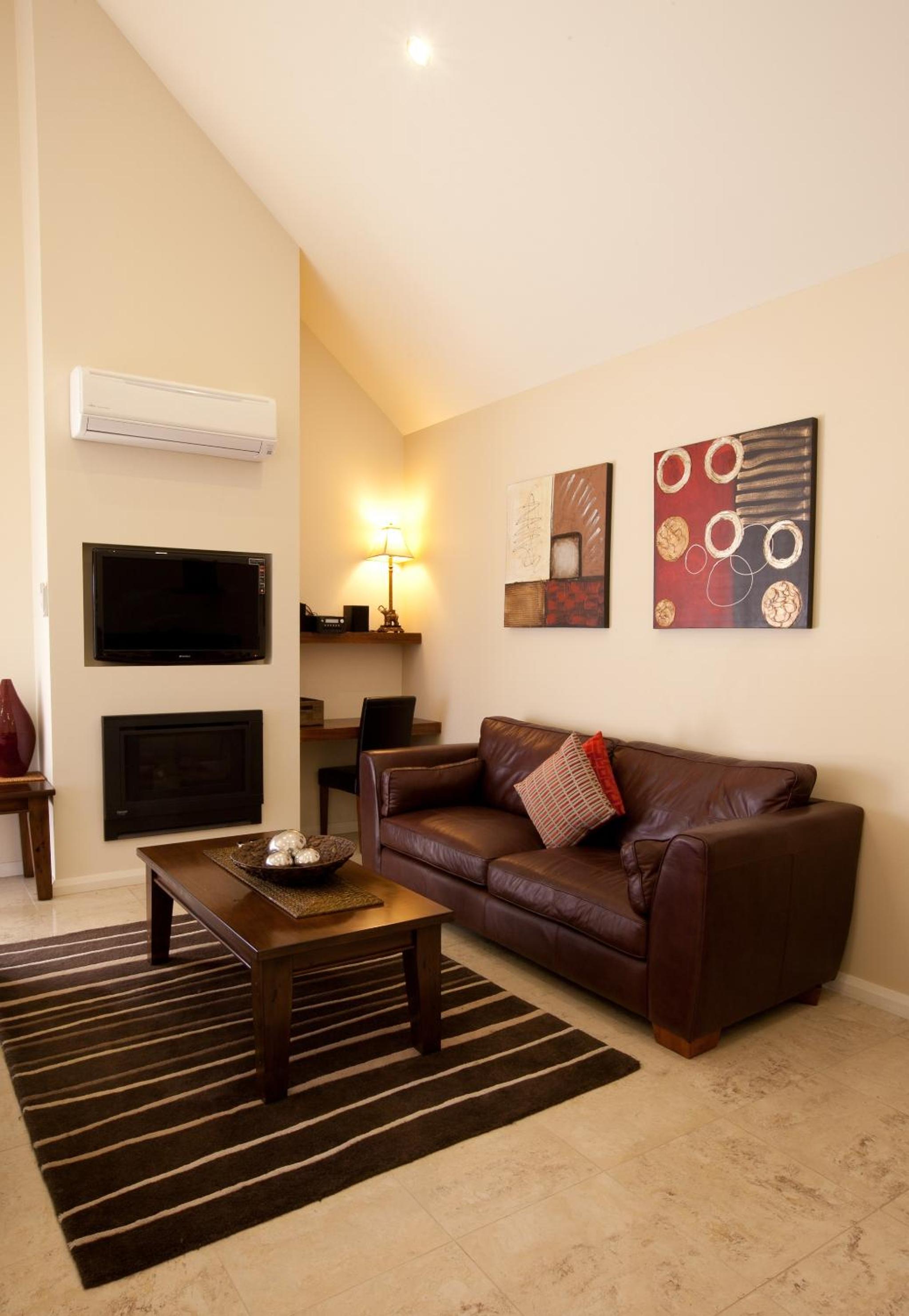 One-Bedroom Villa photo 1