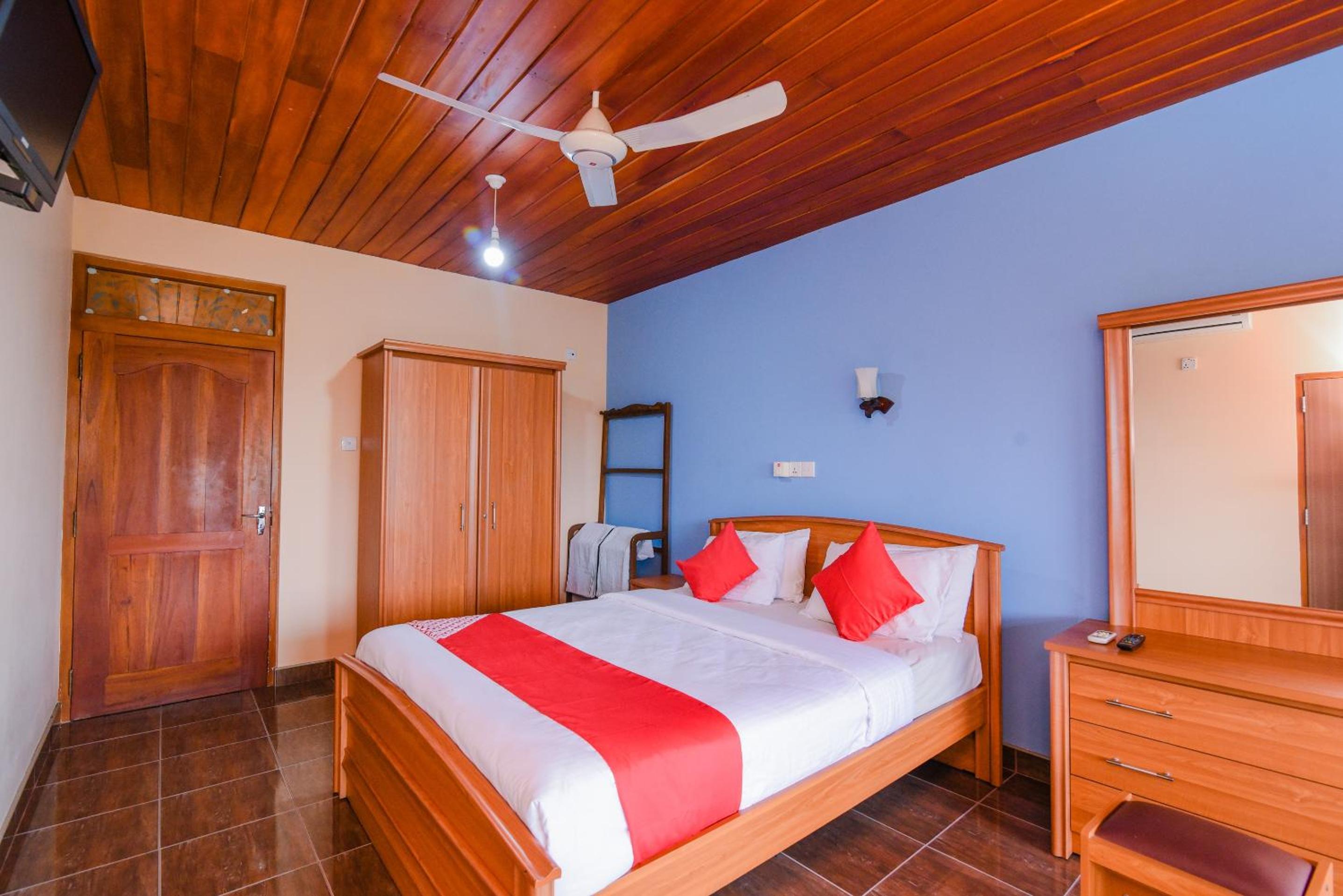 Deluxe Double Room photo 2