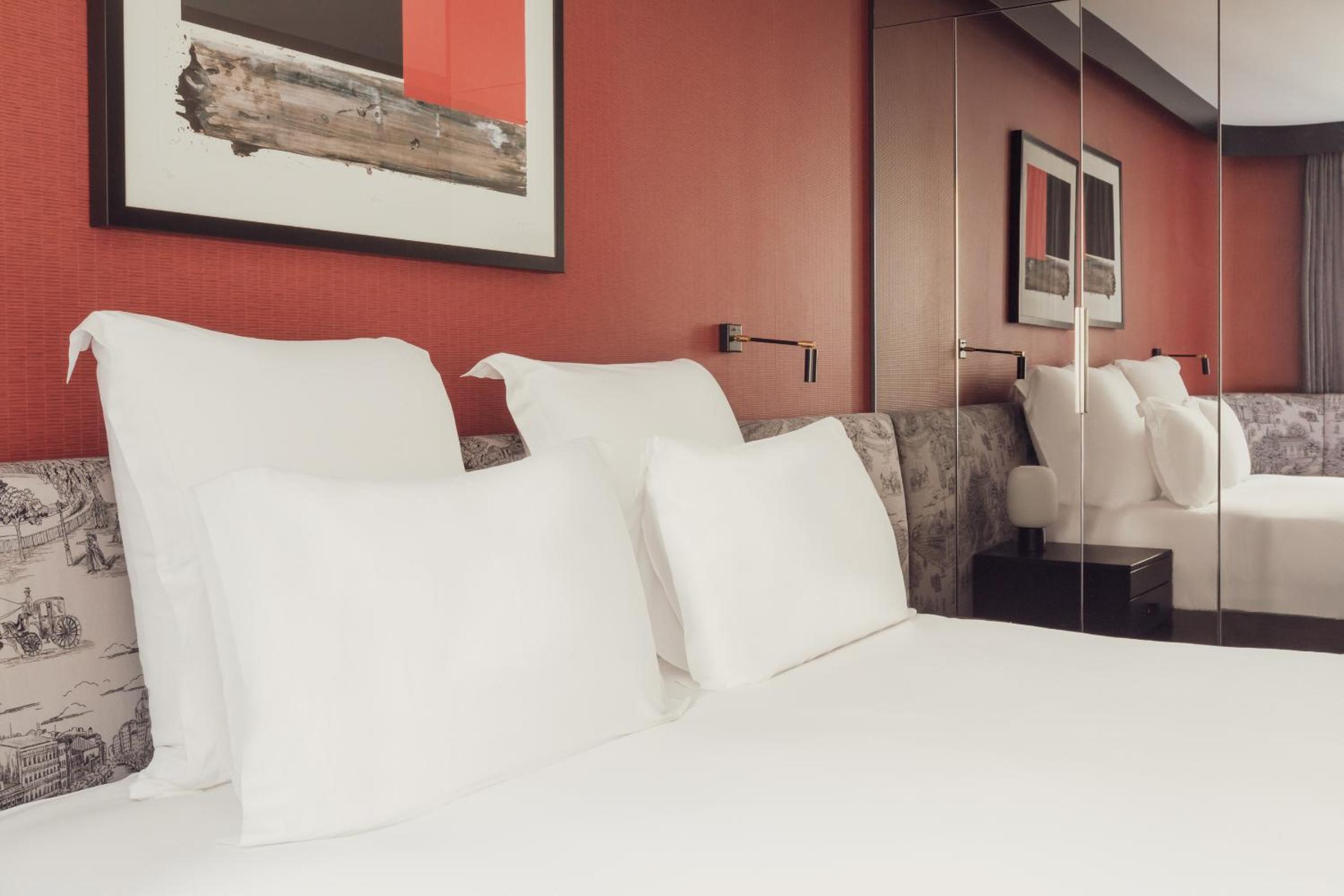 Standard Double or Twin Room - Photo 2