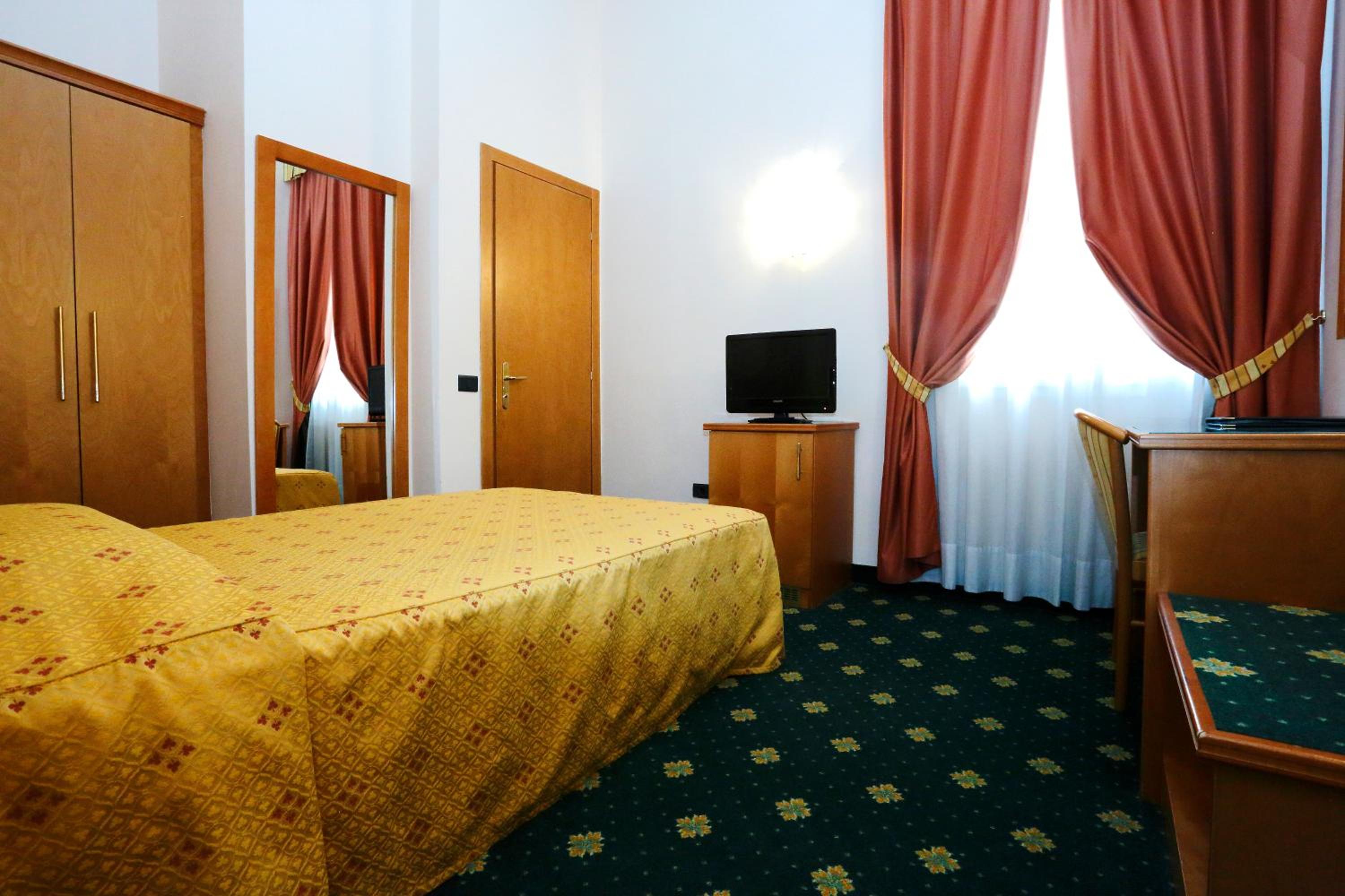 Economy Single Room photo 1