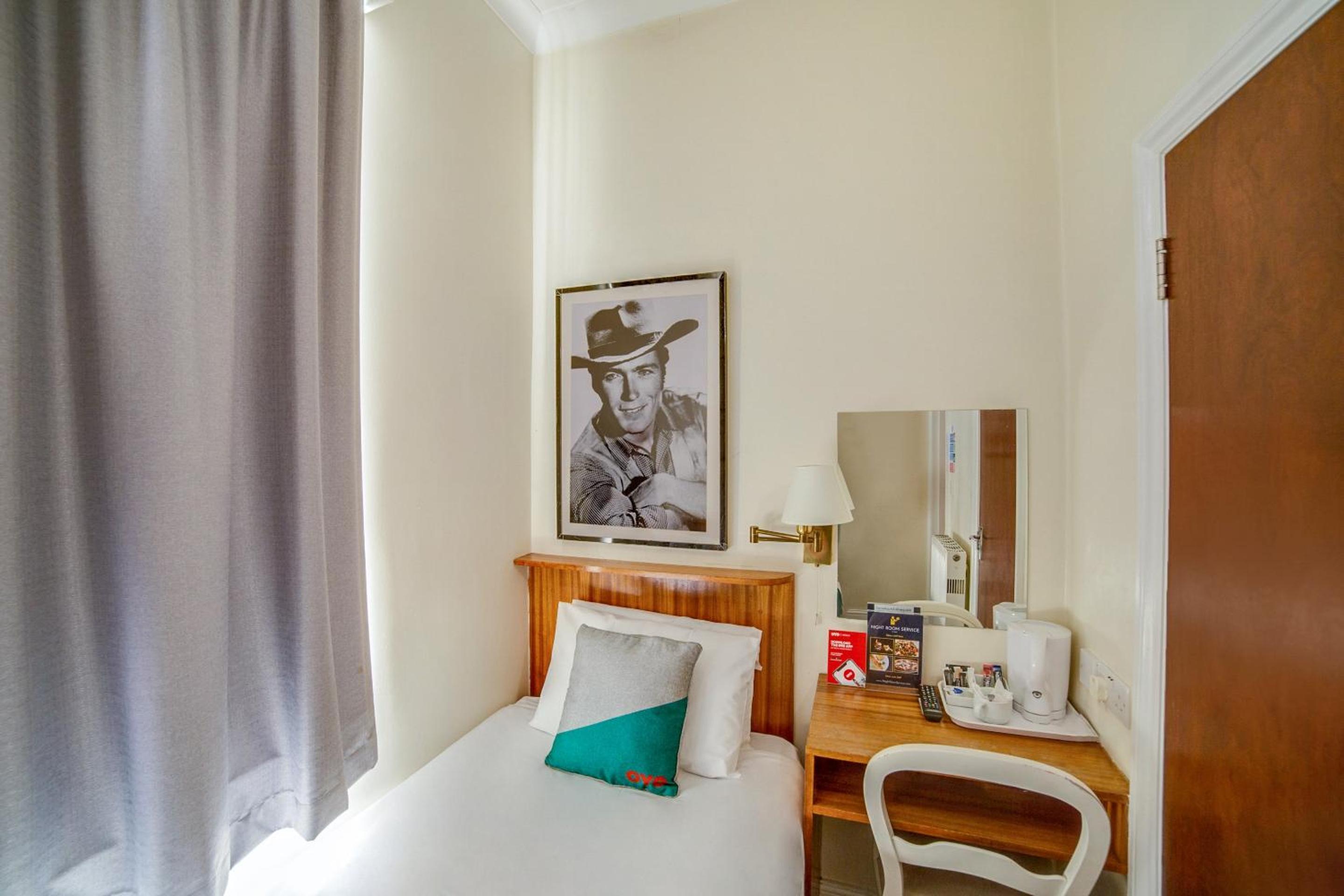 Standard Single Room photo 3