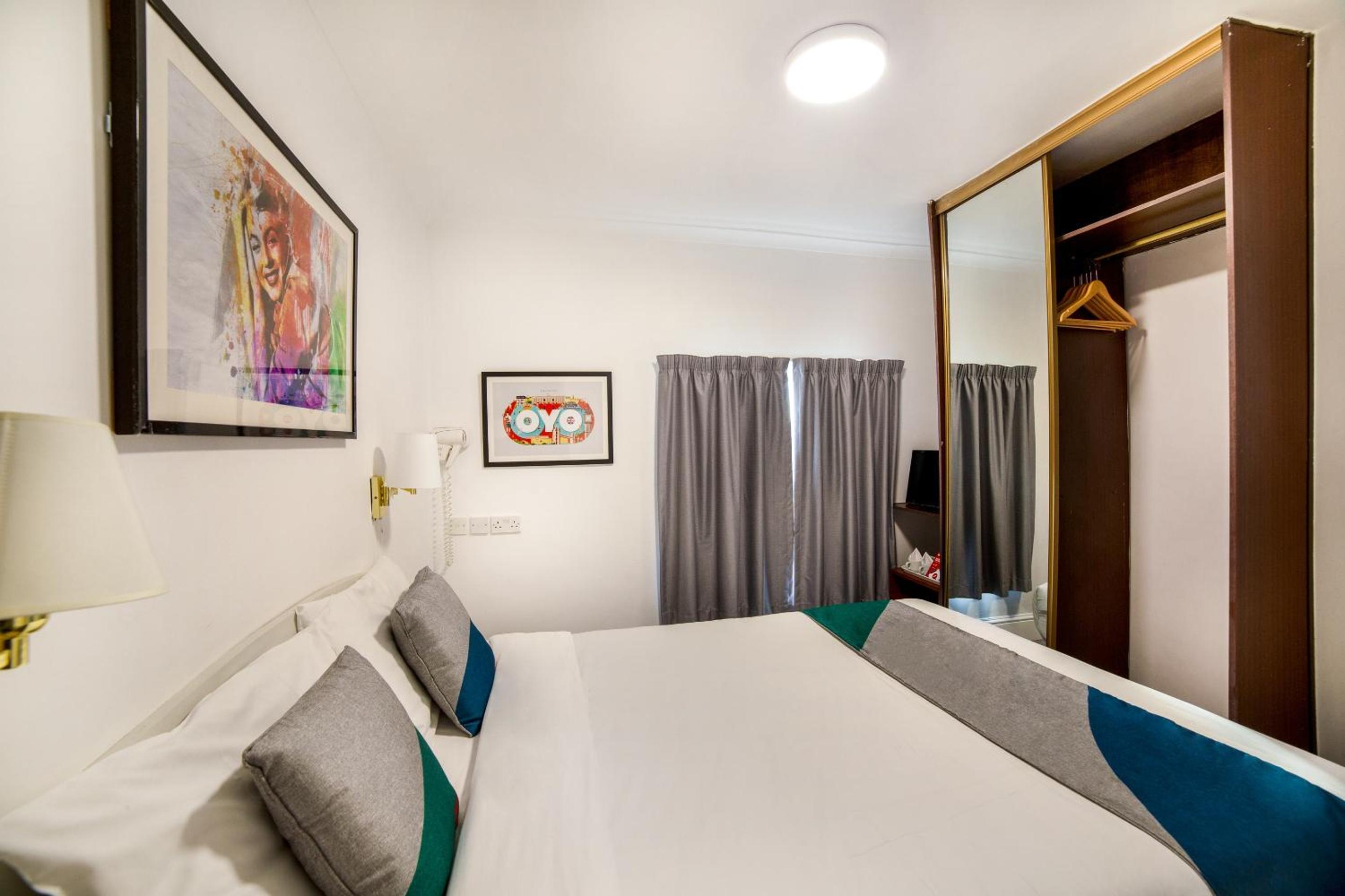 Standard Double Room photo 3