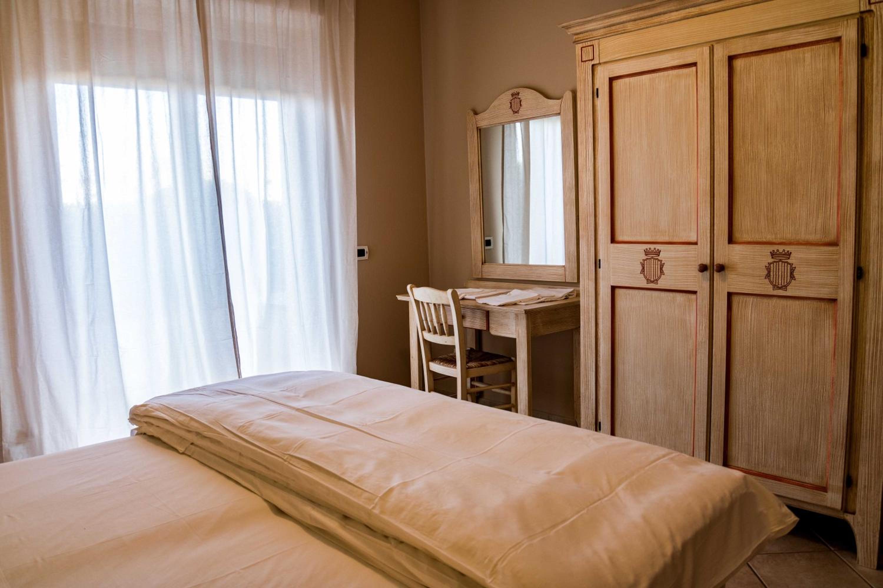 Standard One-Bedroom Apartment - Ground Floor