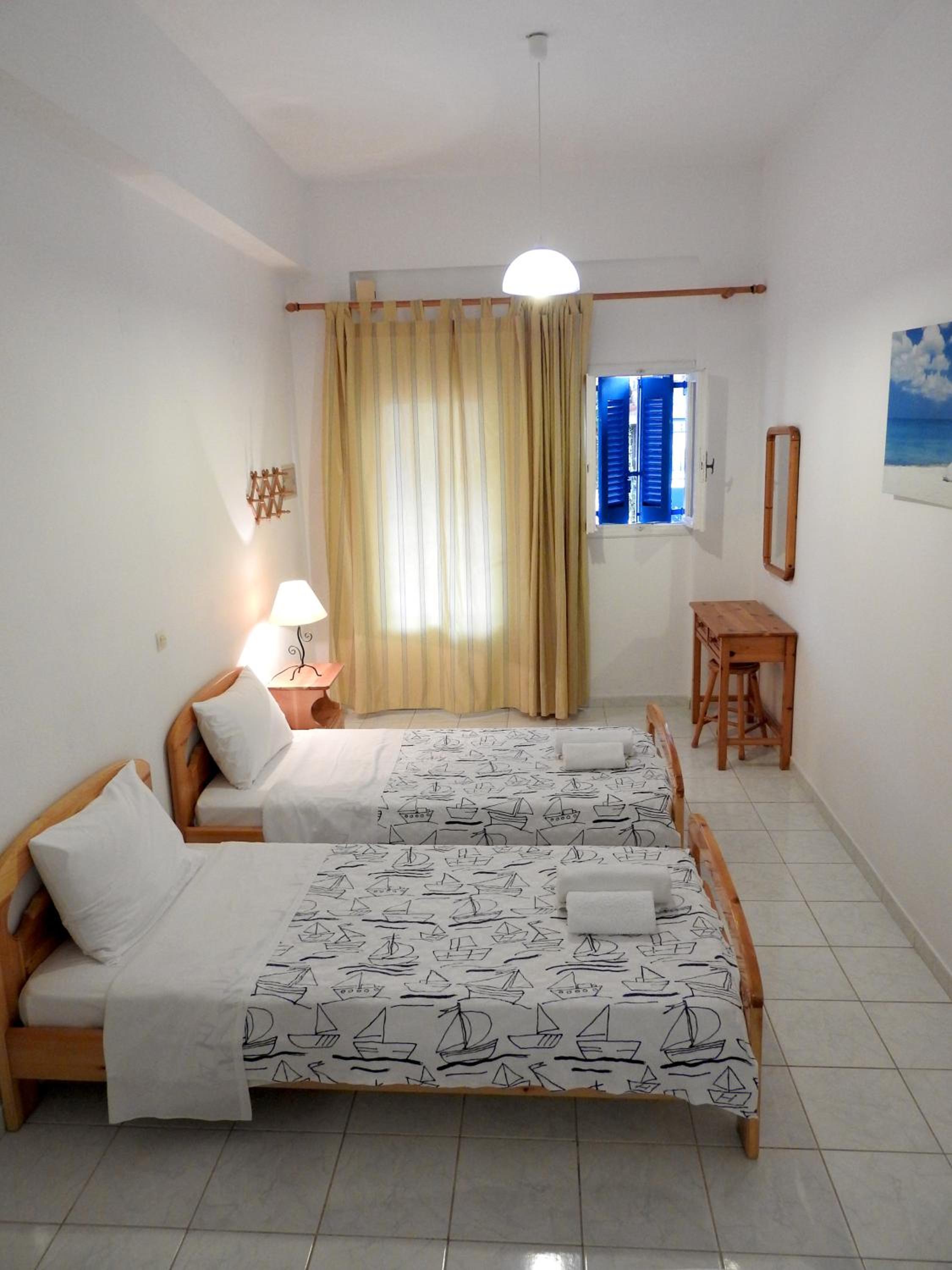 Apartment with Terrace - Photo 1
