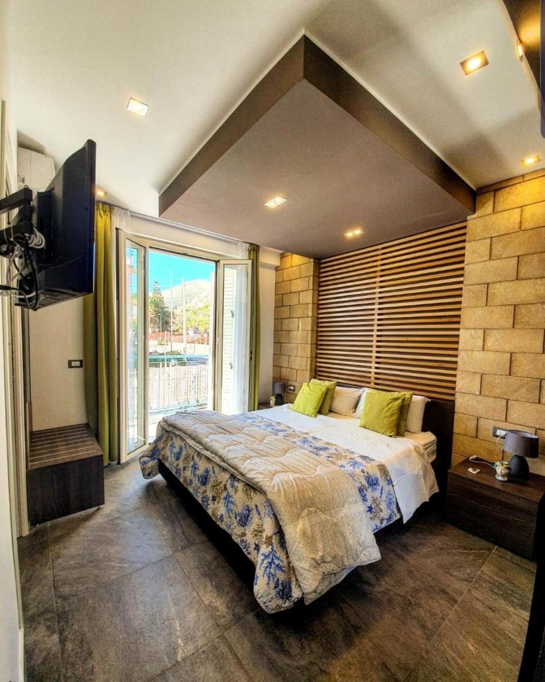 King Room with Balcony