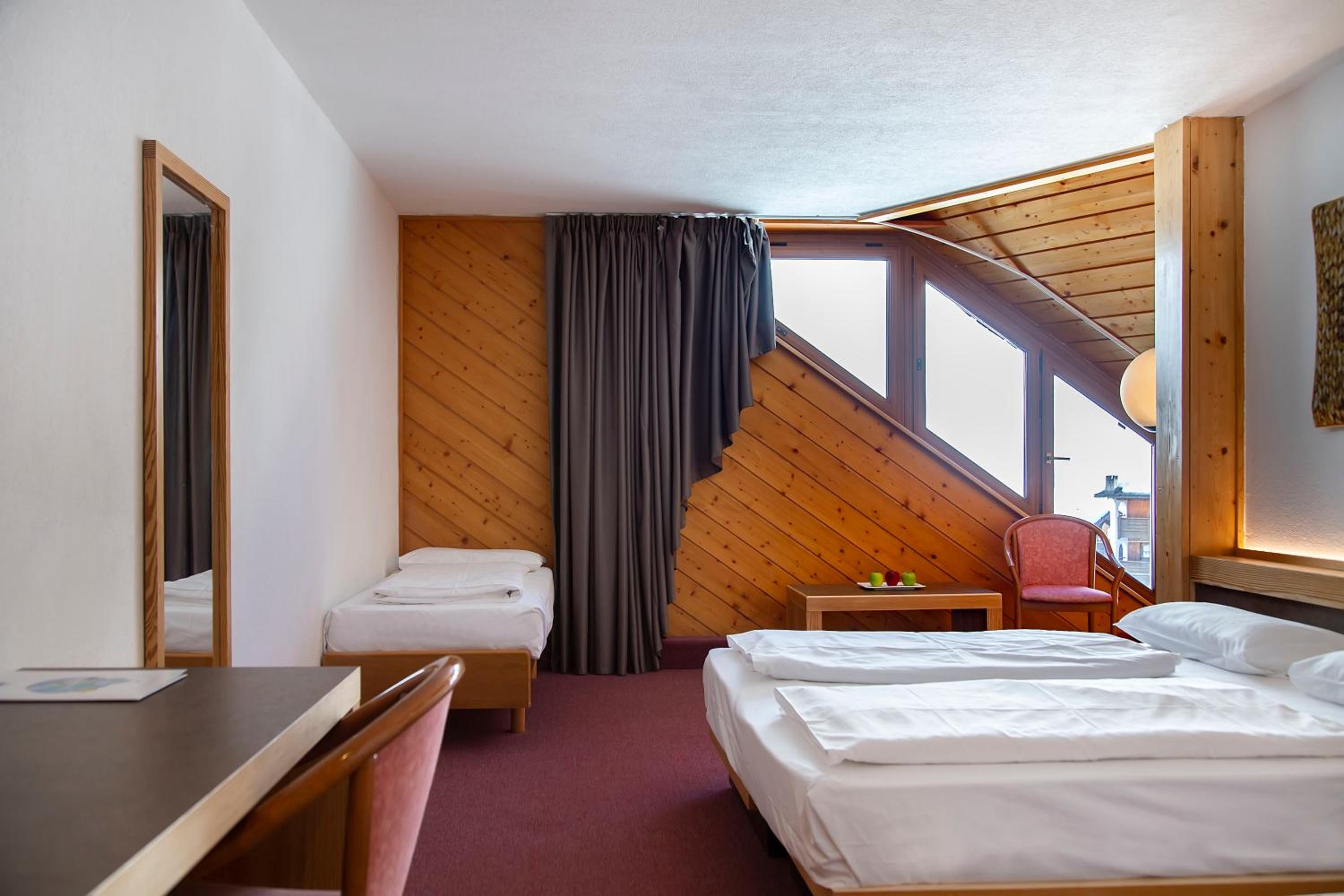 Standard Triple Room photo 3