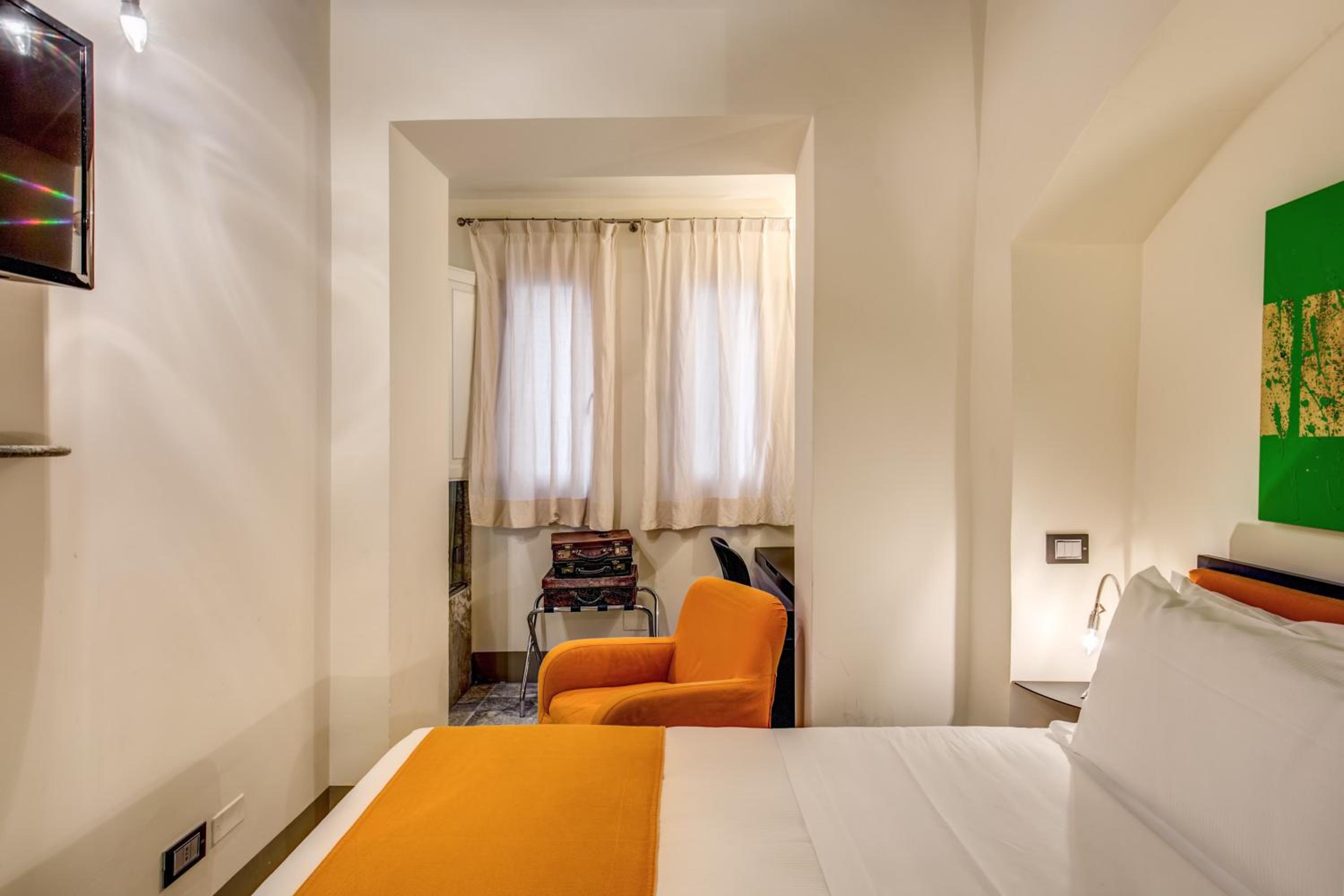 Double Room photo 3