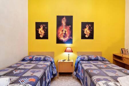 Twin Room with Private Bathroom