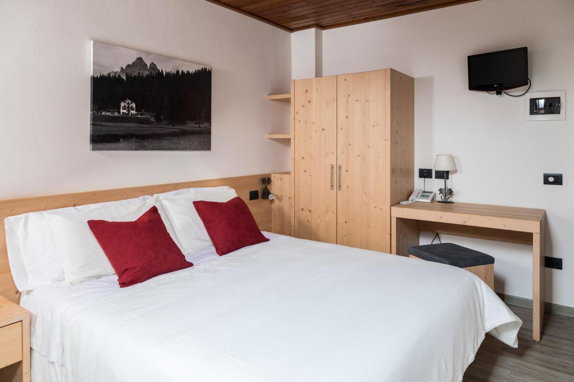 Triple Room - Photo 1