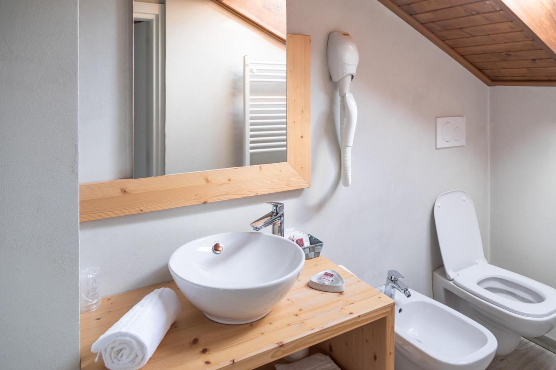 Triple Room - Photo 2