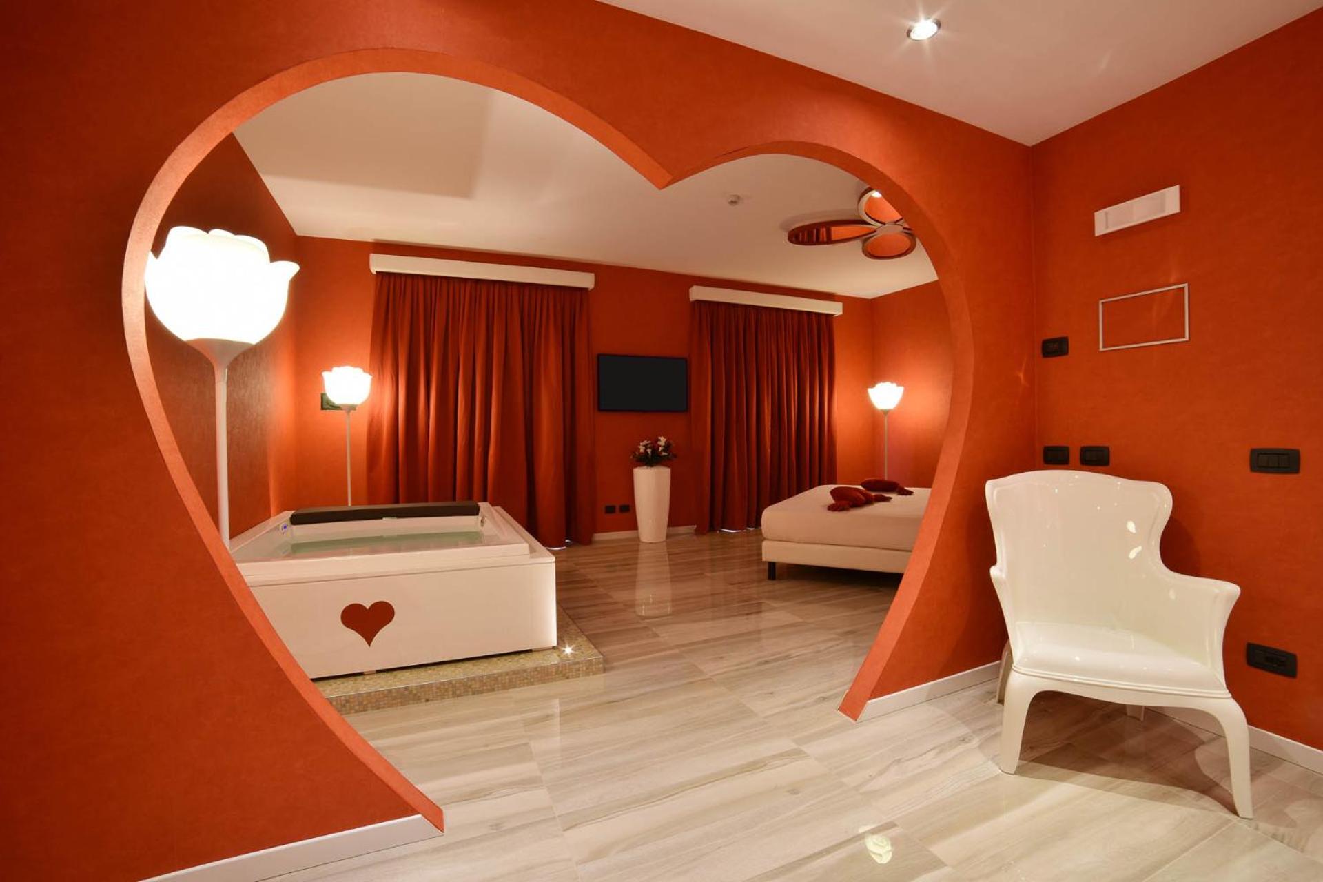 King Room with Spa Bath - Photo 1