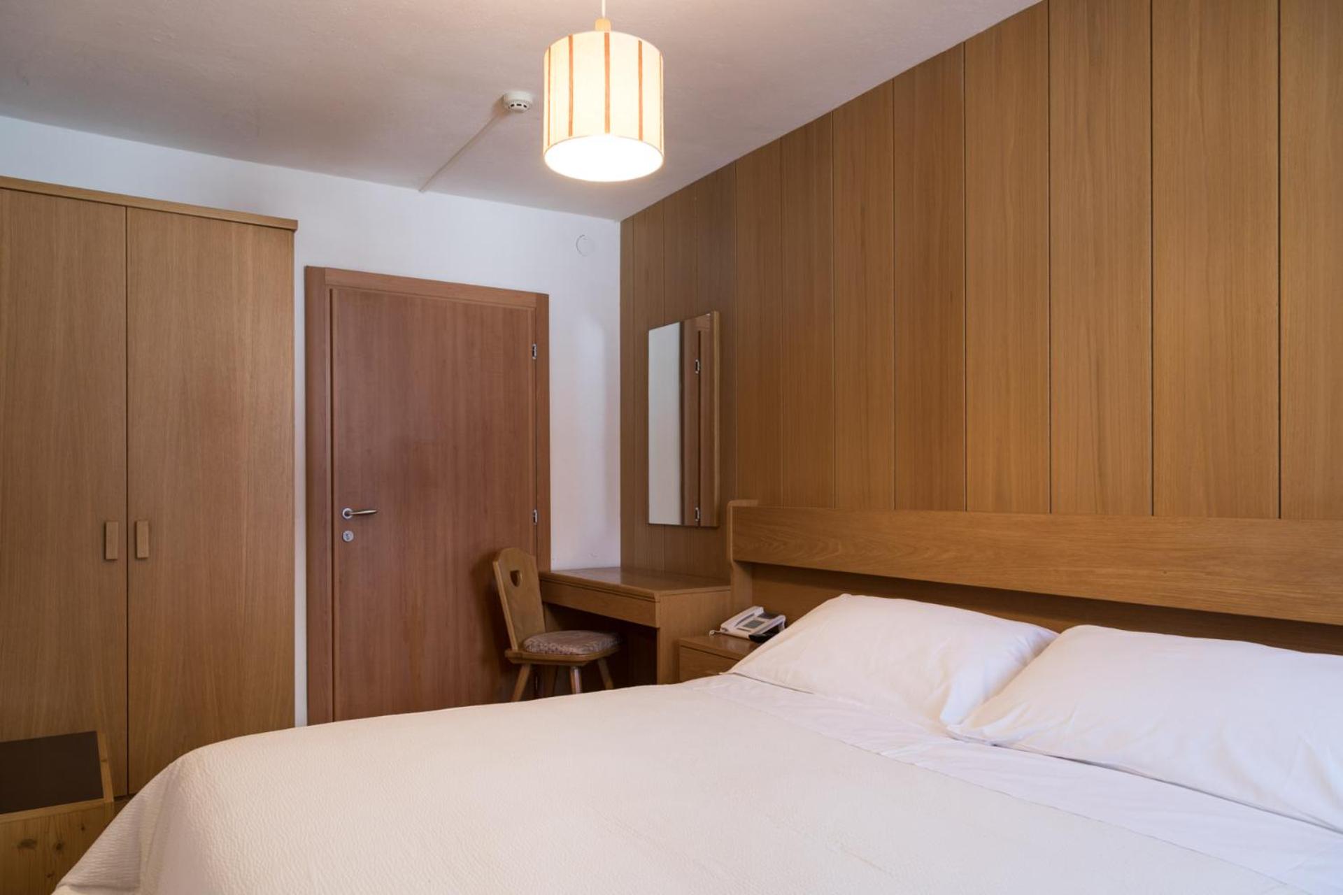 Double Room - Photo 8