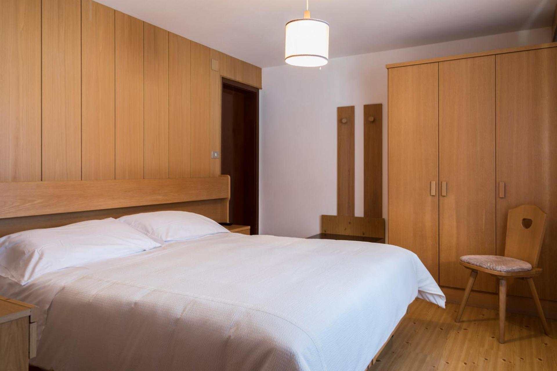 Double Room - Photo 9