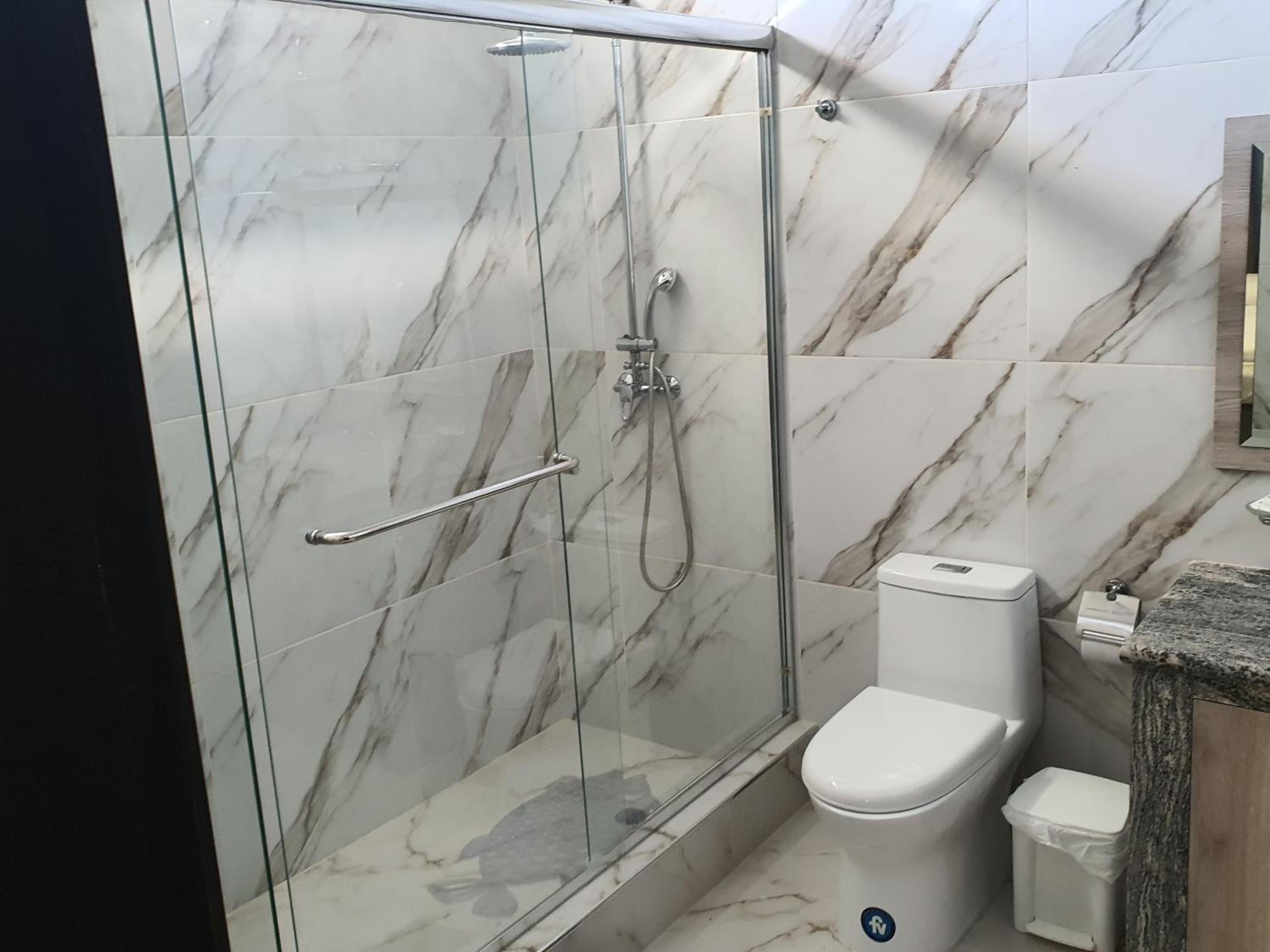 Standard Double Suite photo 3