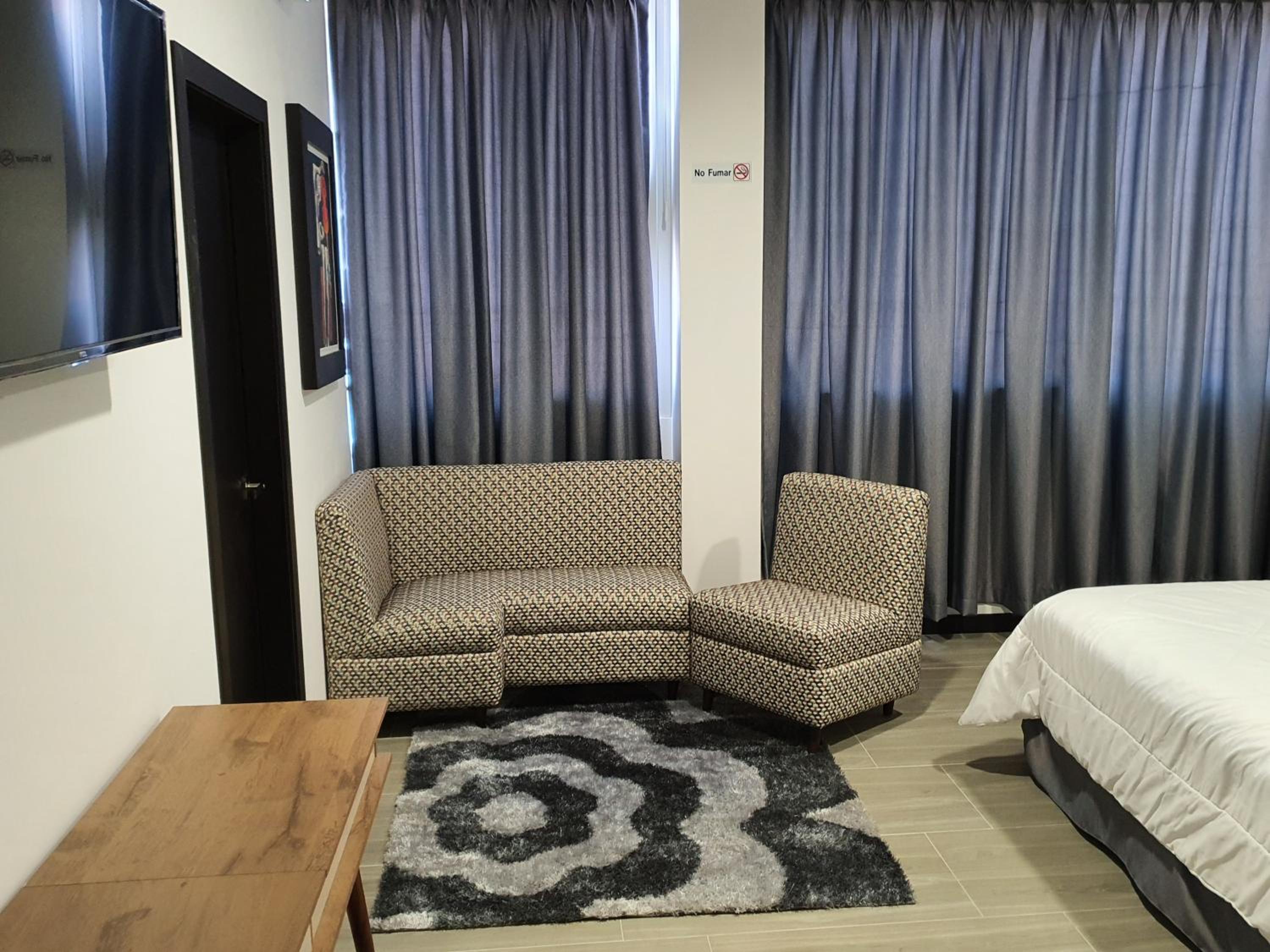 Standard Suite photo 1
