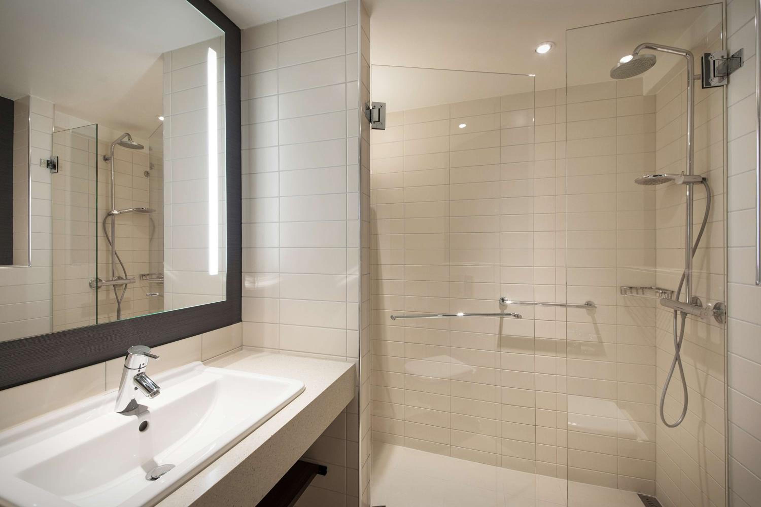 Junior Suite - Photo 11
