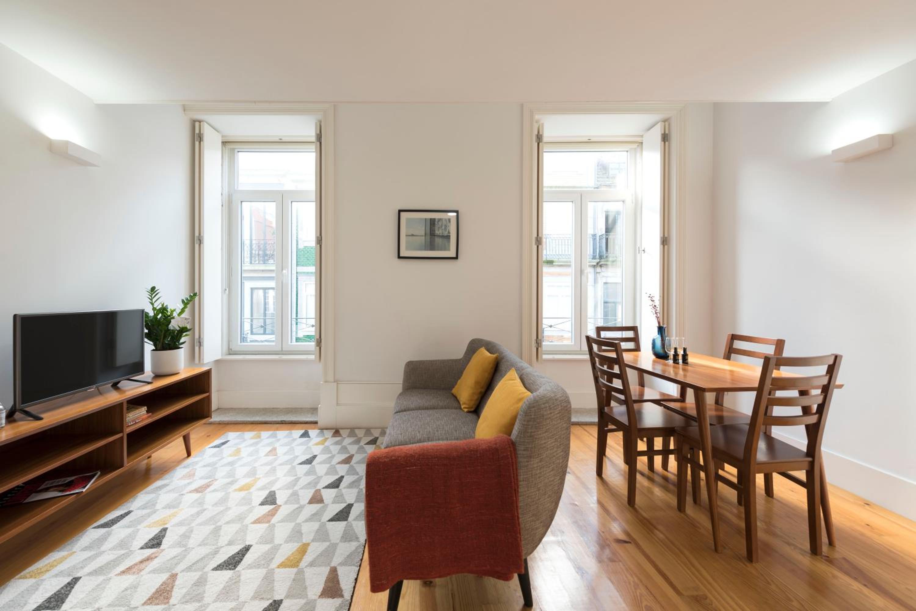 Mezzanine Suite