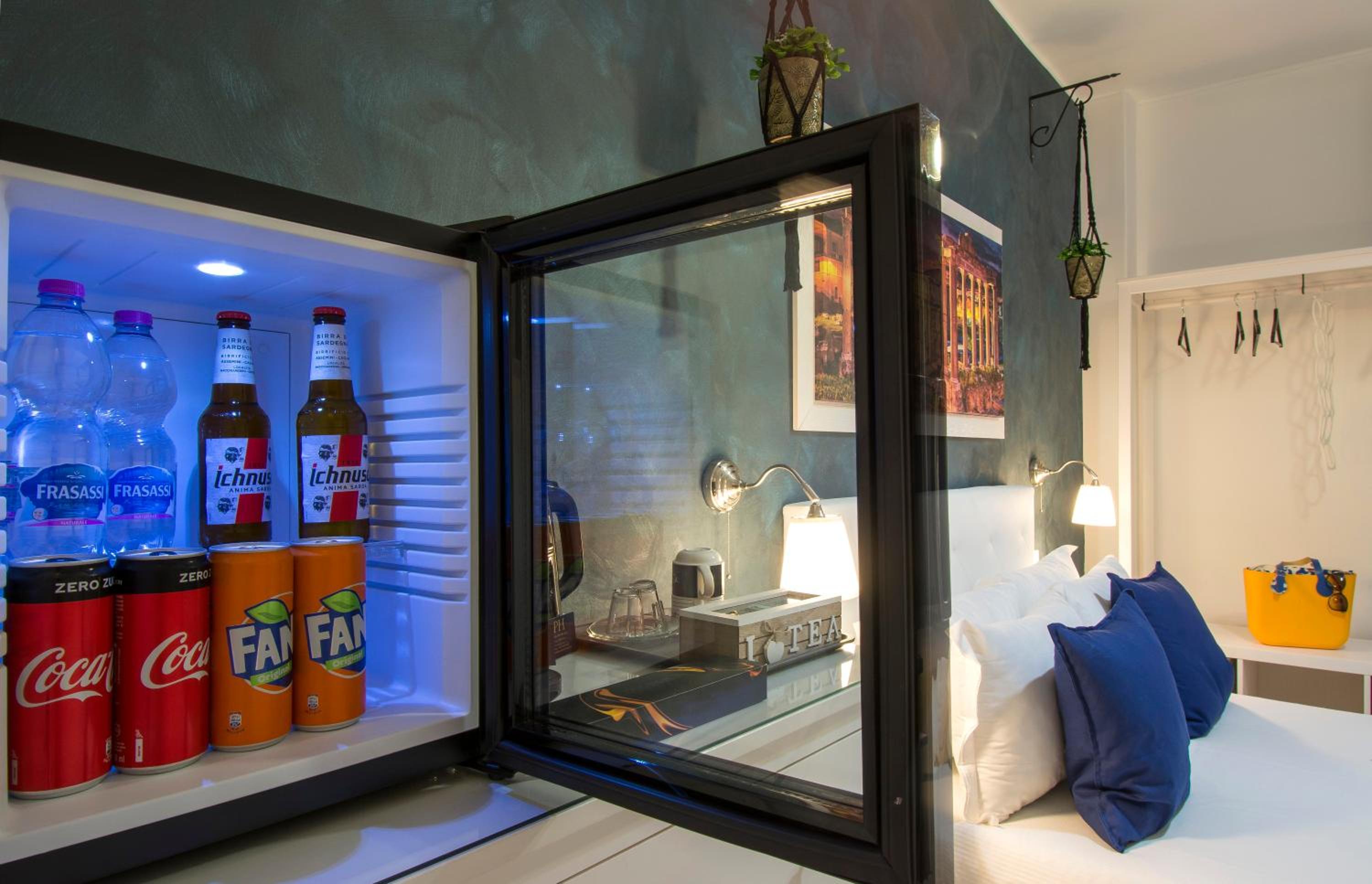 Deluxe Double Room with Shower photo 3