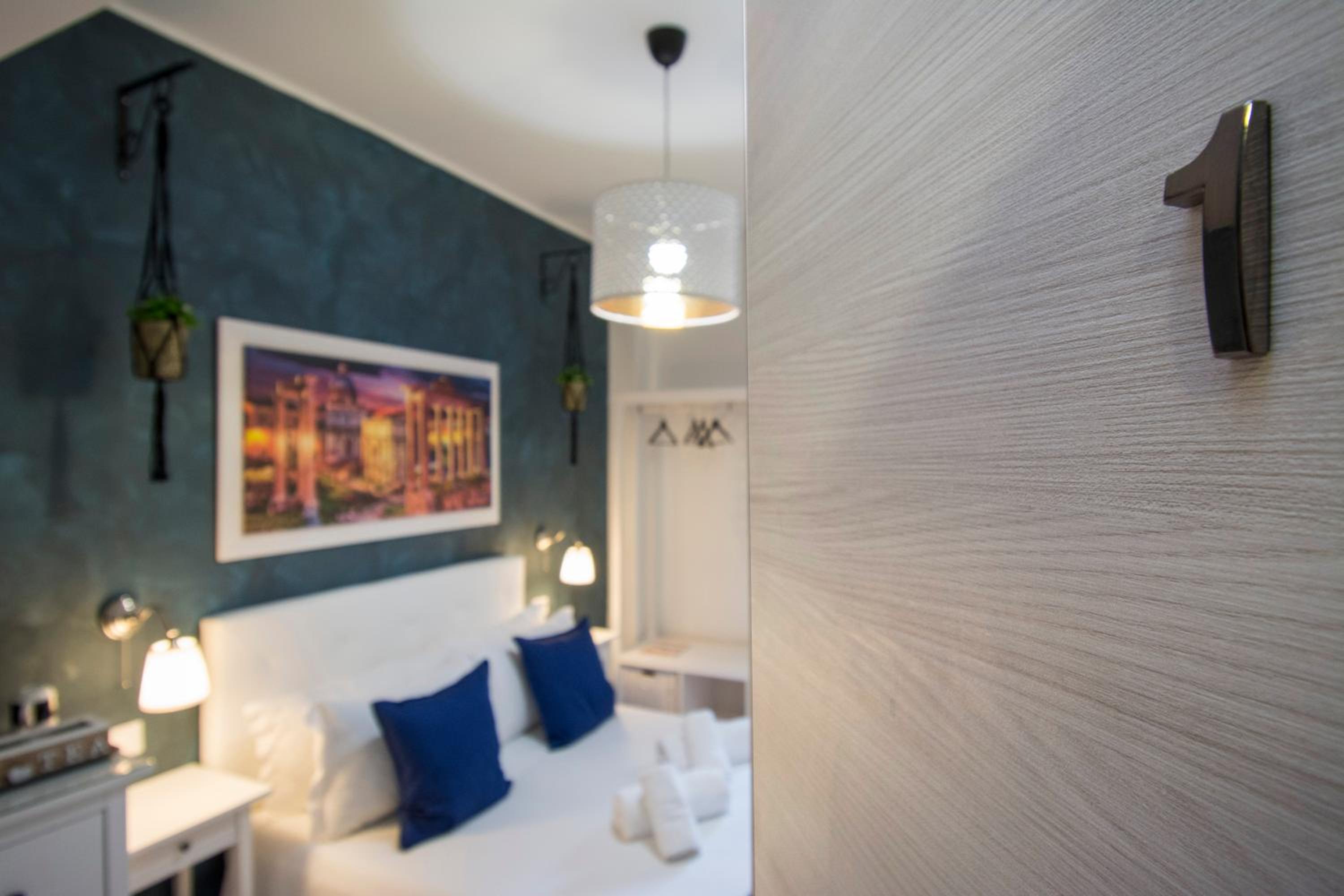 Deluxe Double Room with Shower photo 1
