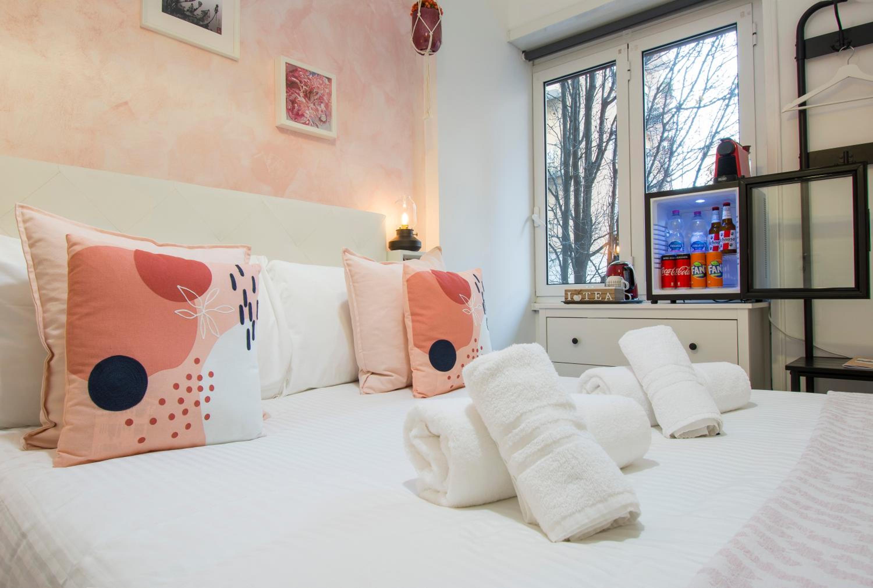 Deluxe Double Room with Shower photo 1