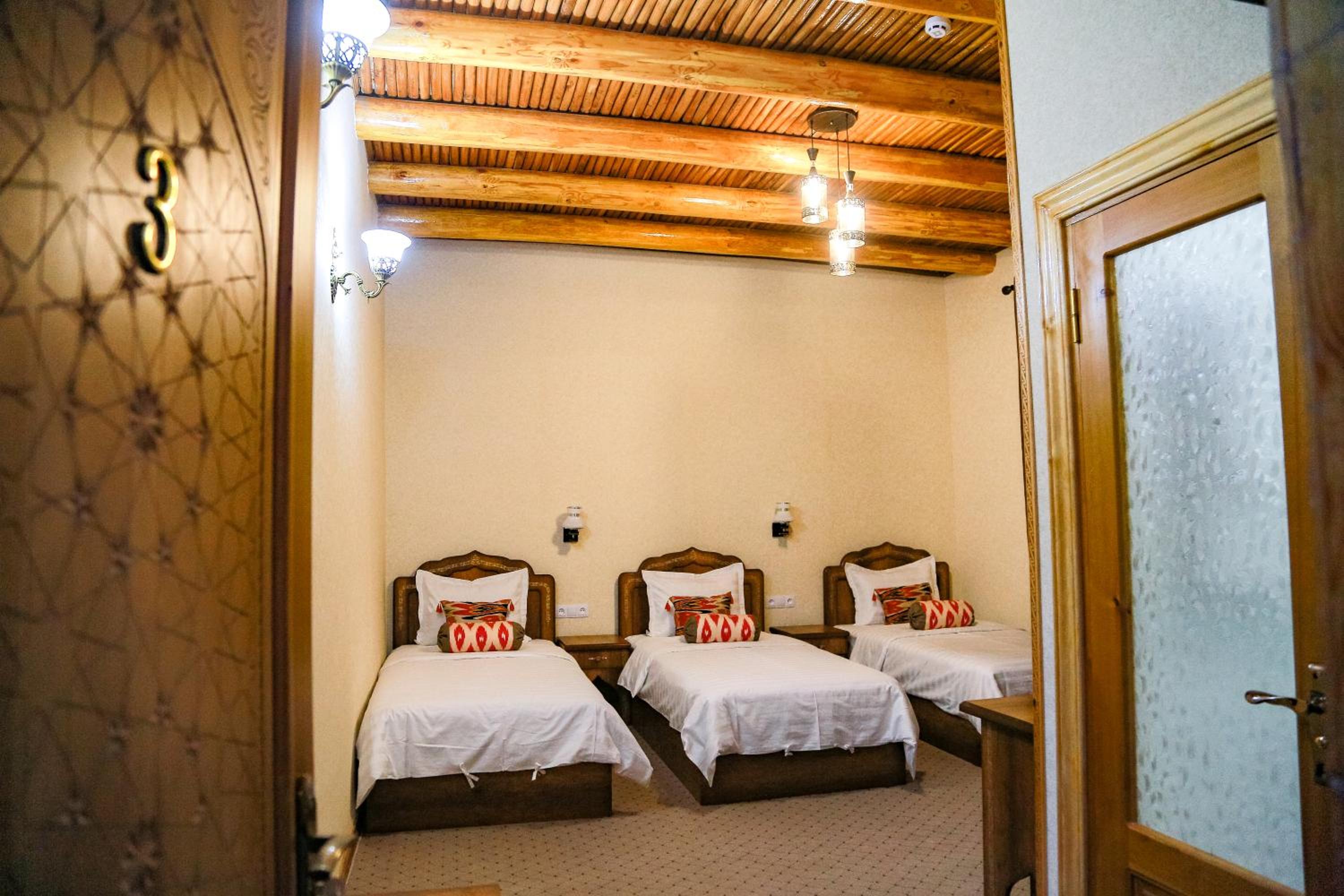 Triple Room with Bathroom photo 1