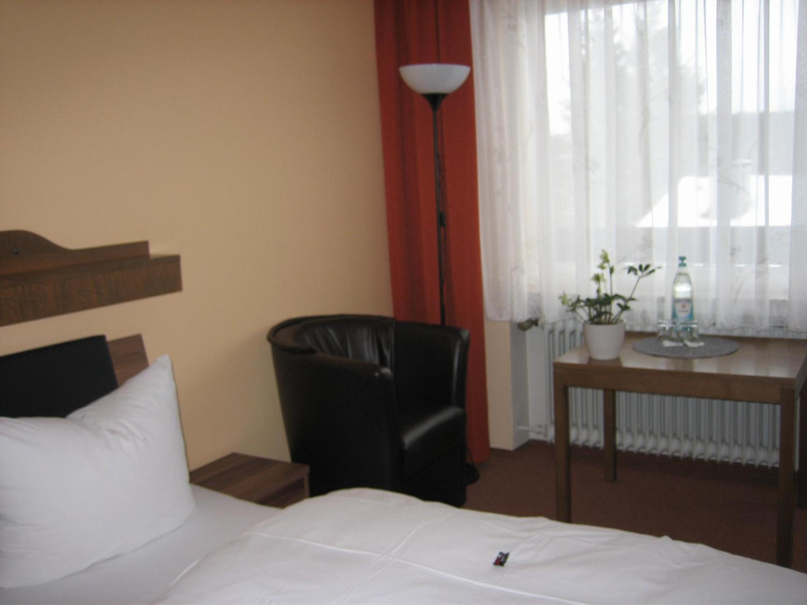 Single Room with Balcony photo 2