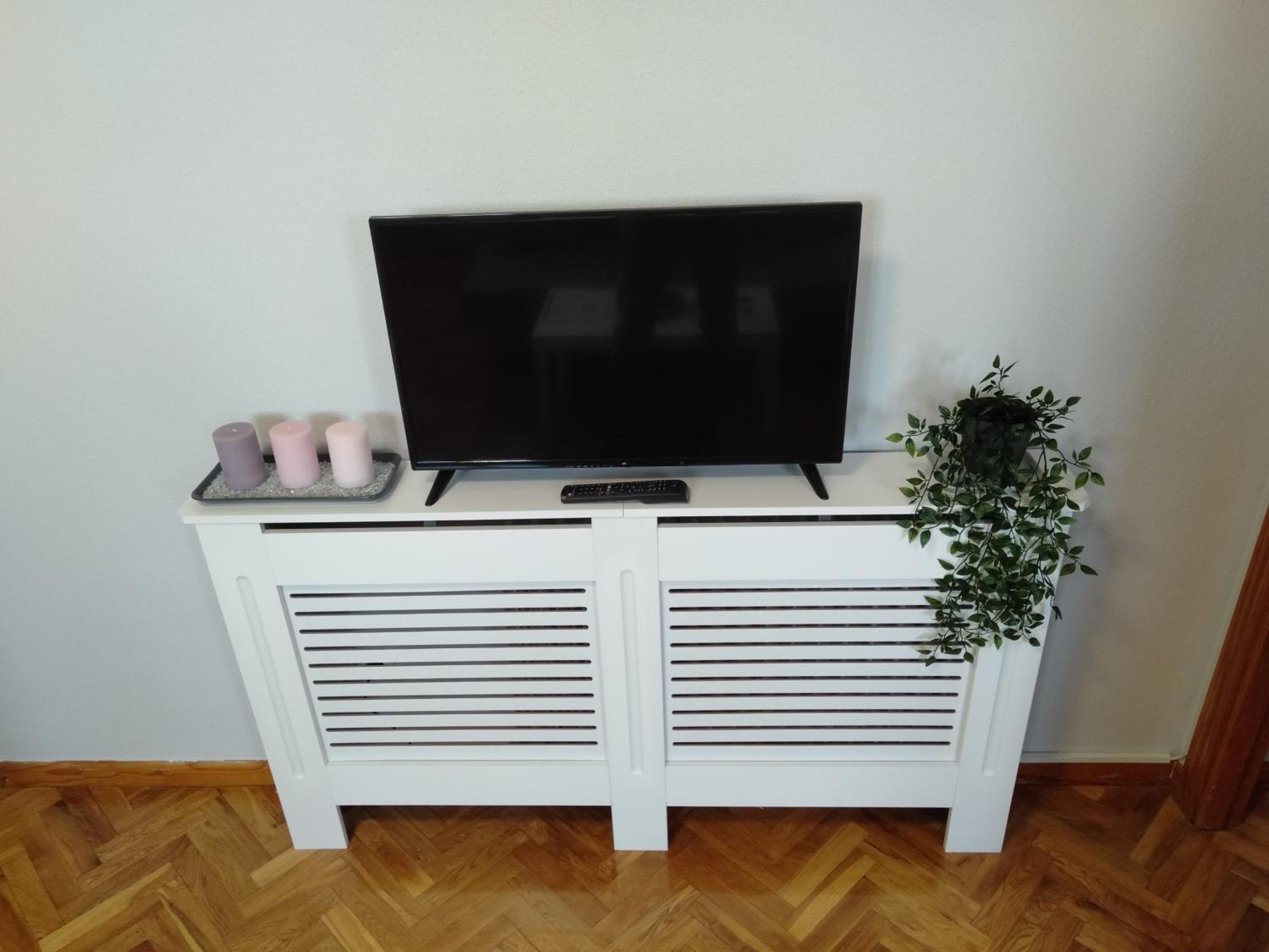 Studio with Sofa Bed - Photo 3