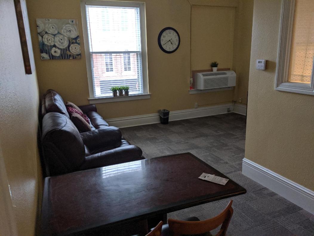 Apartment photo 1