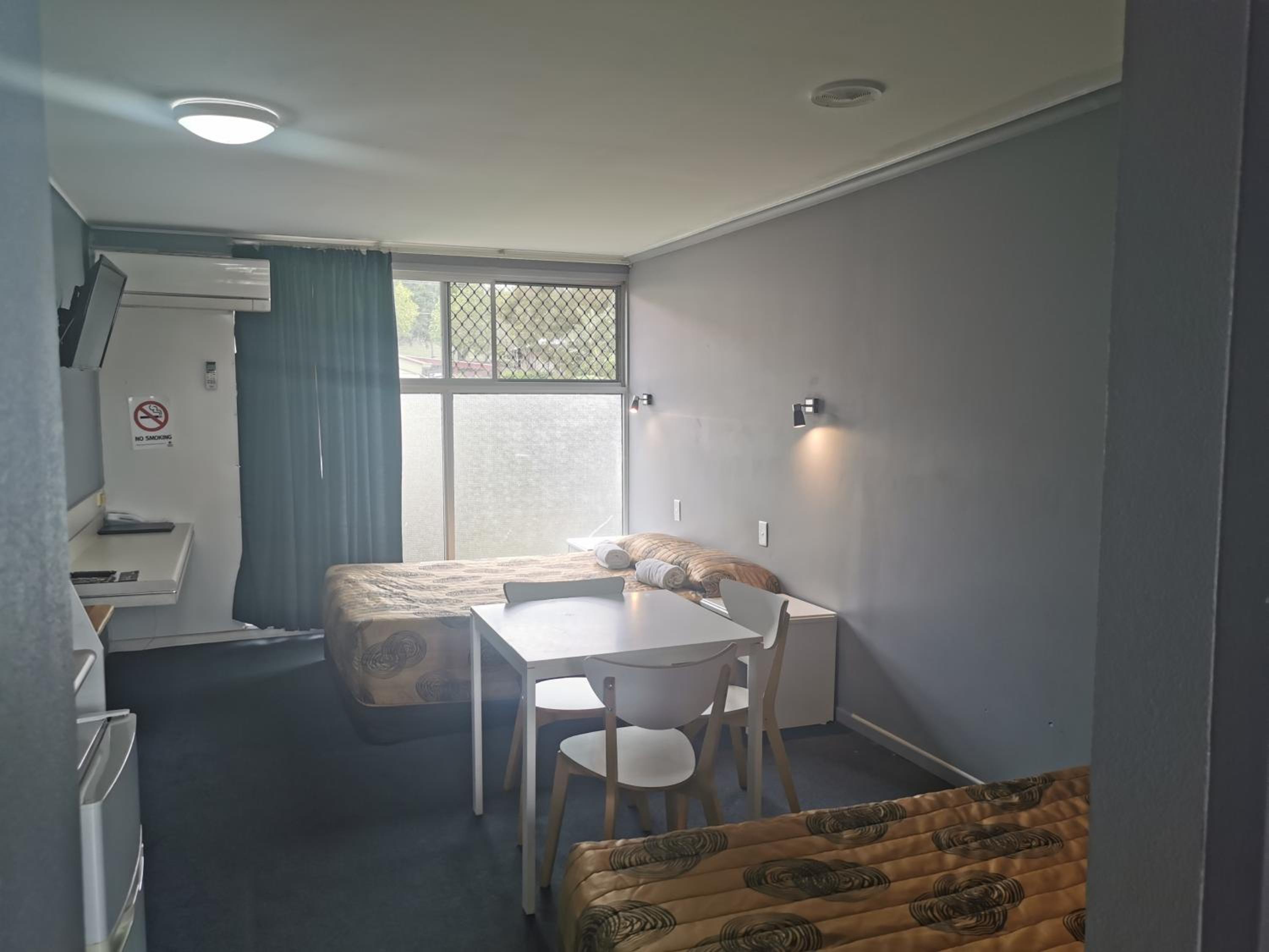 Family Room photo 3