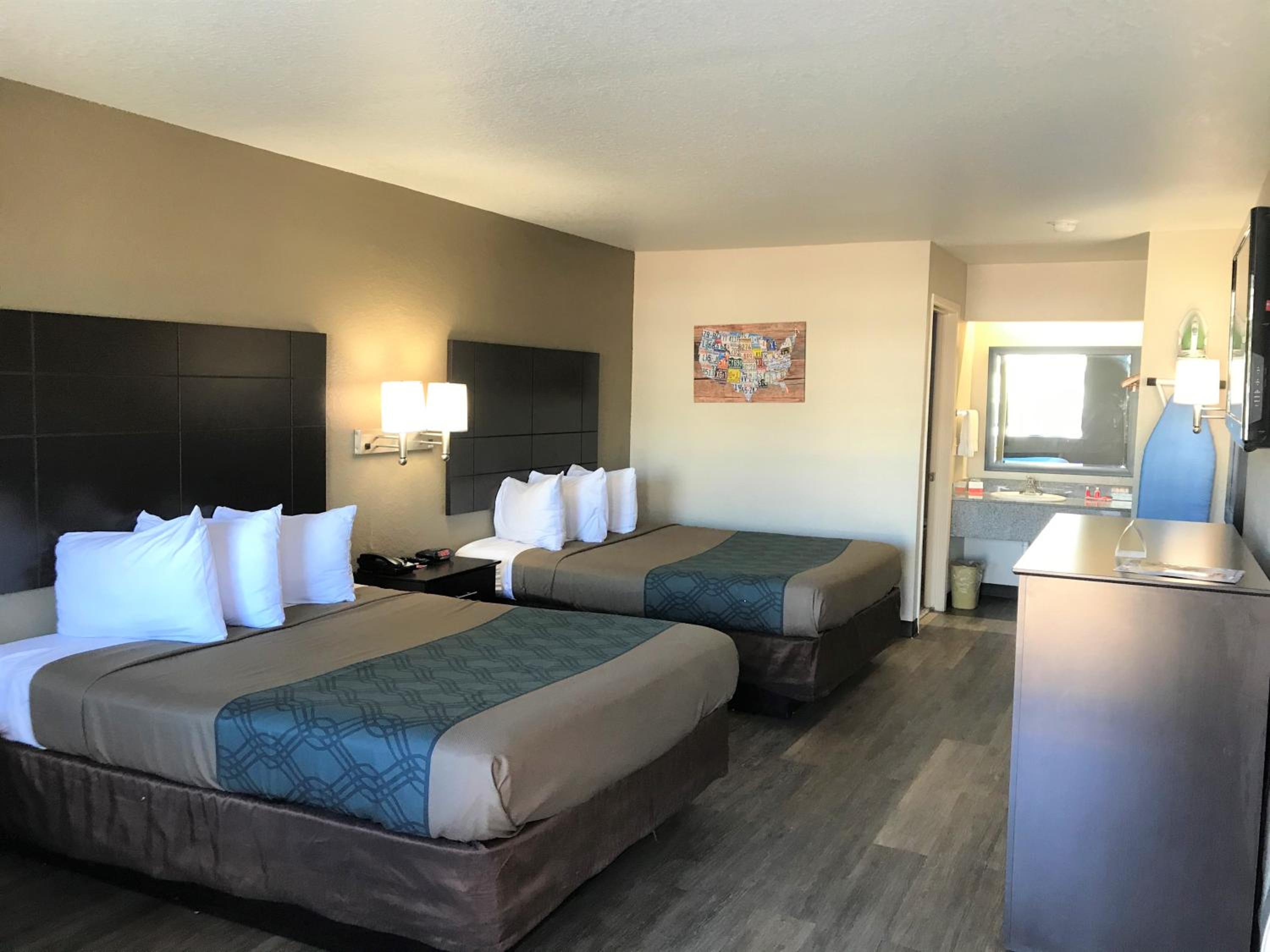 Queen Room with Two Queen Beds - Accessible/Non-Smoking  - Photo 1